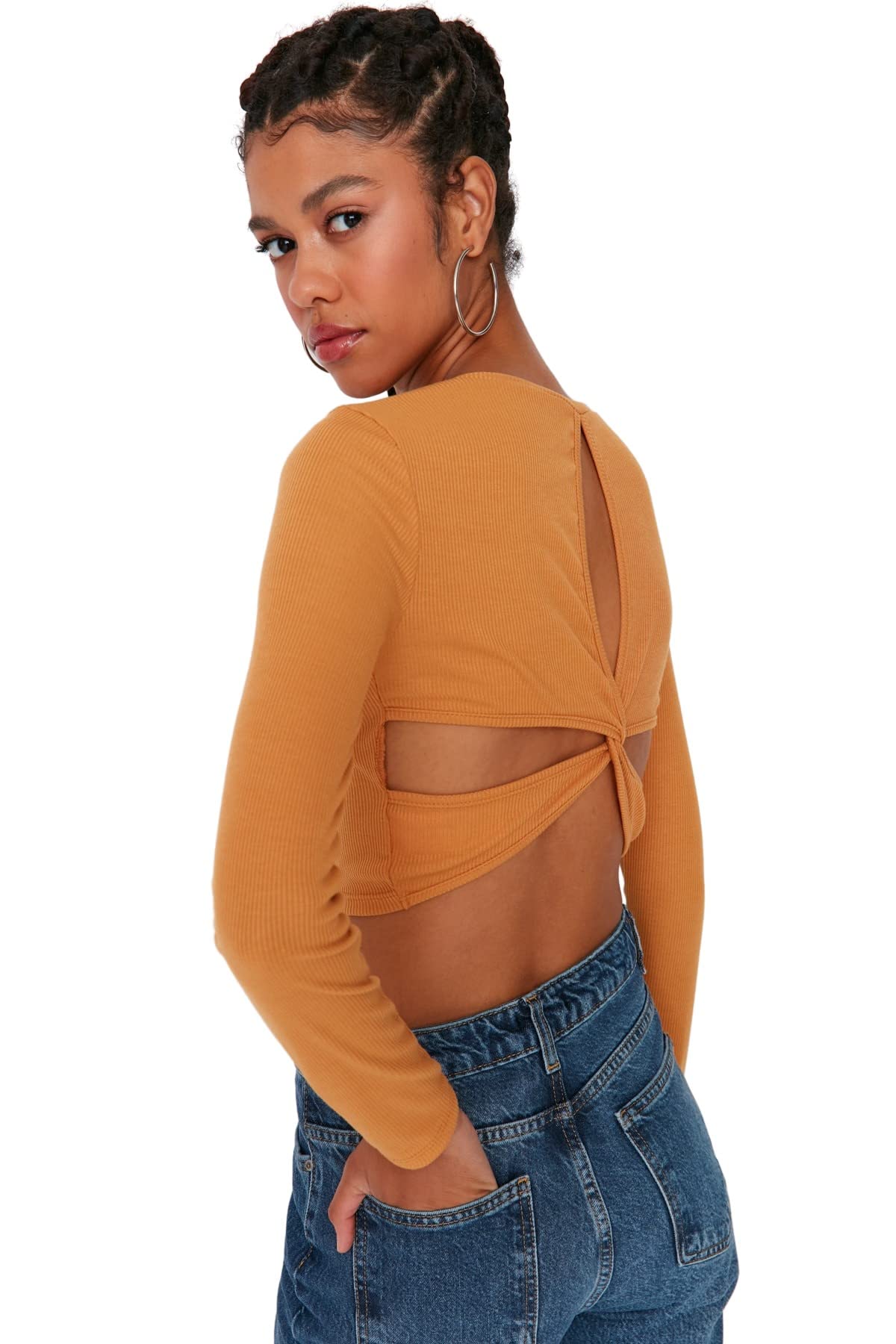 Trendyol FeMan Regular fit Basic Crew Neck Knit Blouse Camel