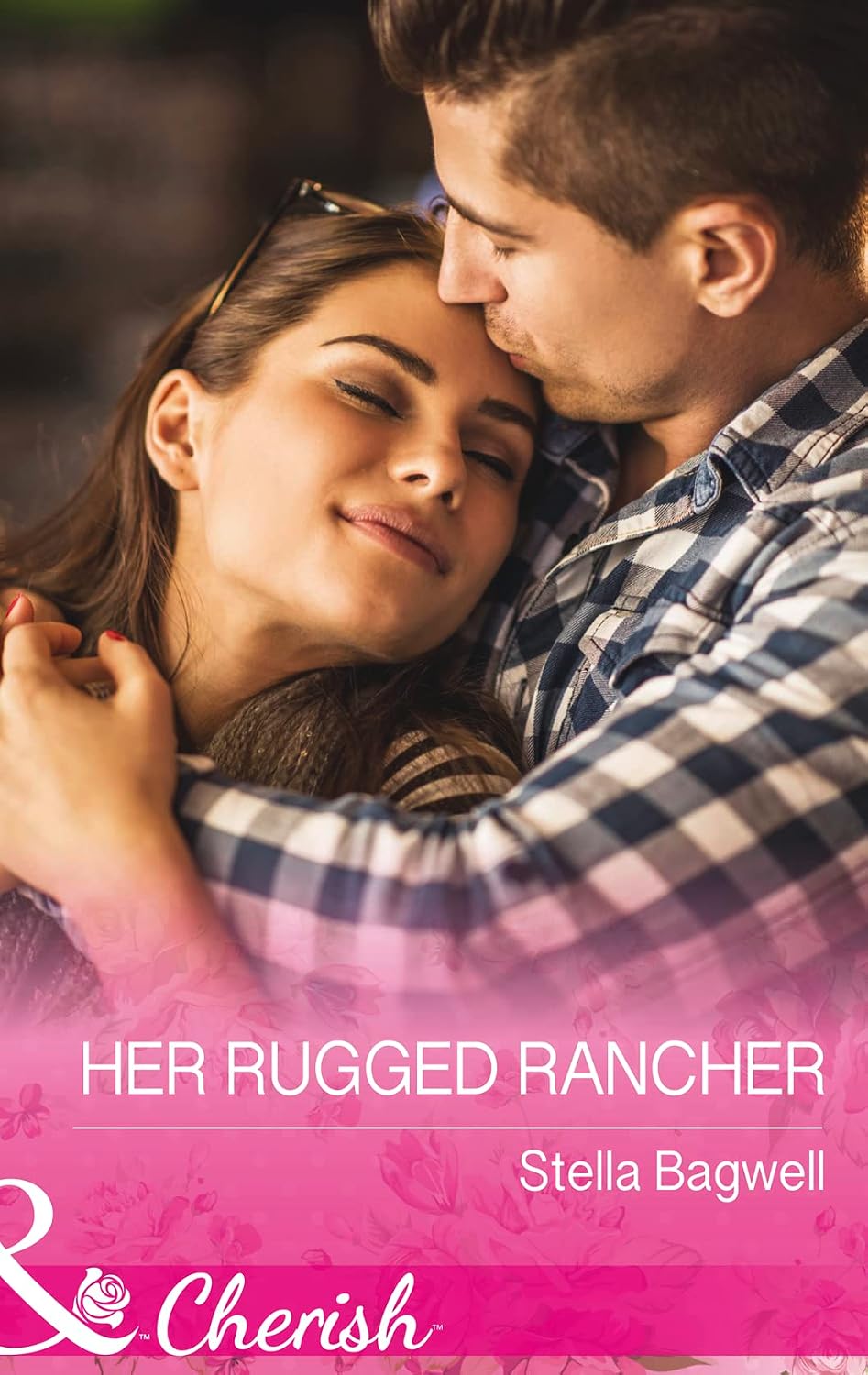 Her Rugged Rancher - Paperback