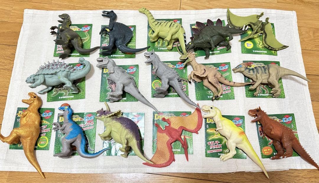 Amazon.co.jp: DINOSAURS&co. 恐竜&co.ビッグ &ローソン コンプリート 