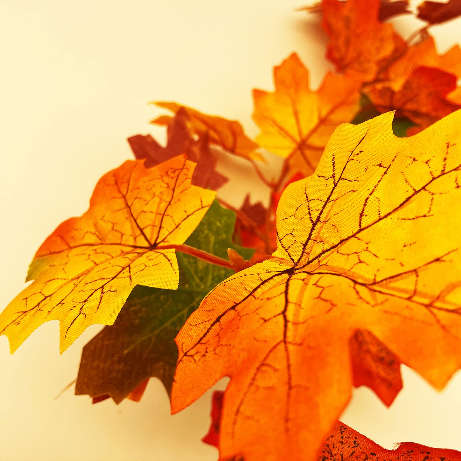 CAIKAILIOR Herbst Girlande Mit Ahornblättern - 175cm Künstliche Herbstdekoration Für Drinnen & Draußen