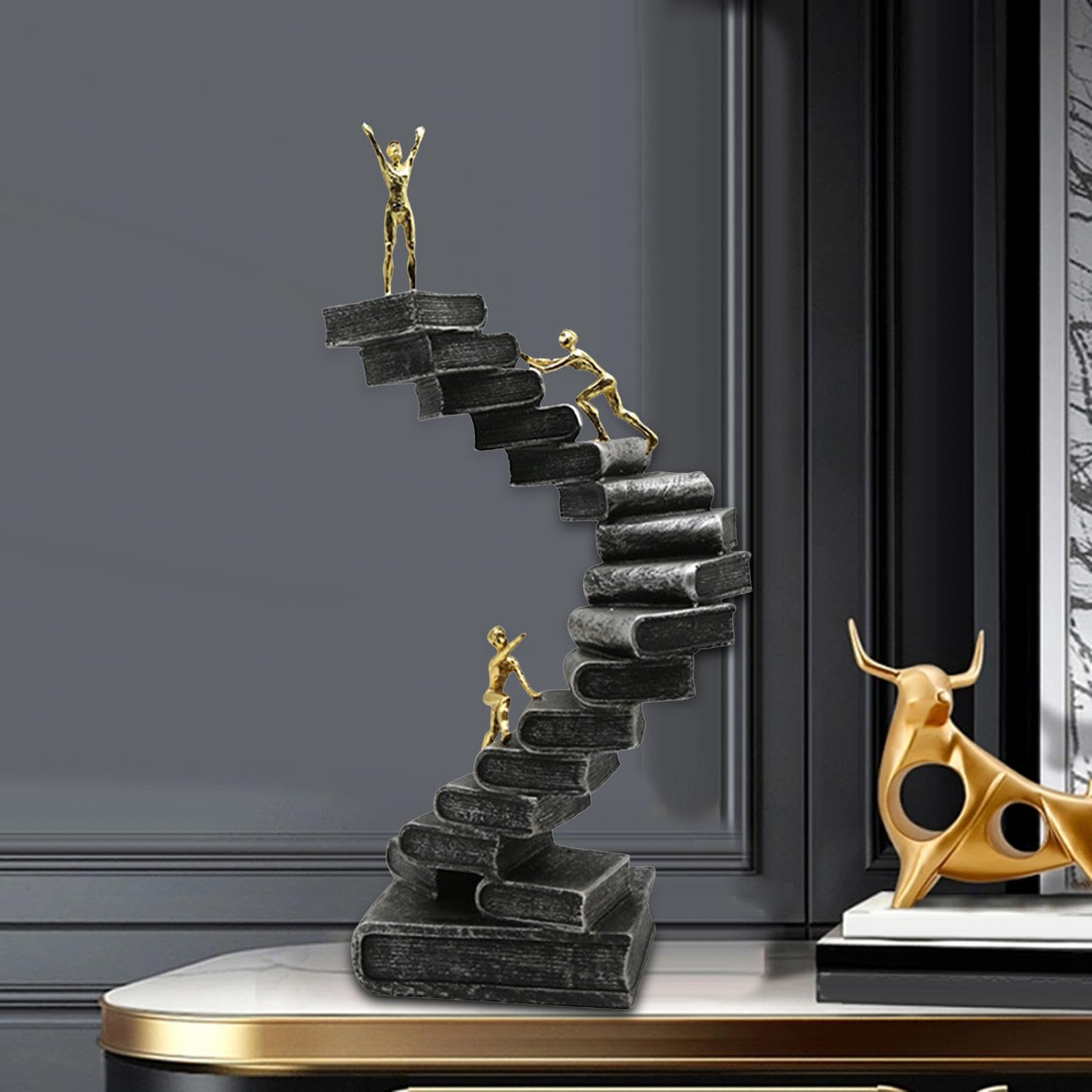 Denker Figur, Kletternde Buchleiter Statue für Heimdekorationsstudio
