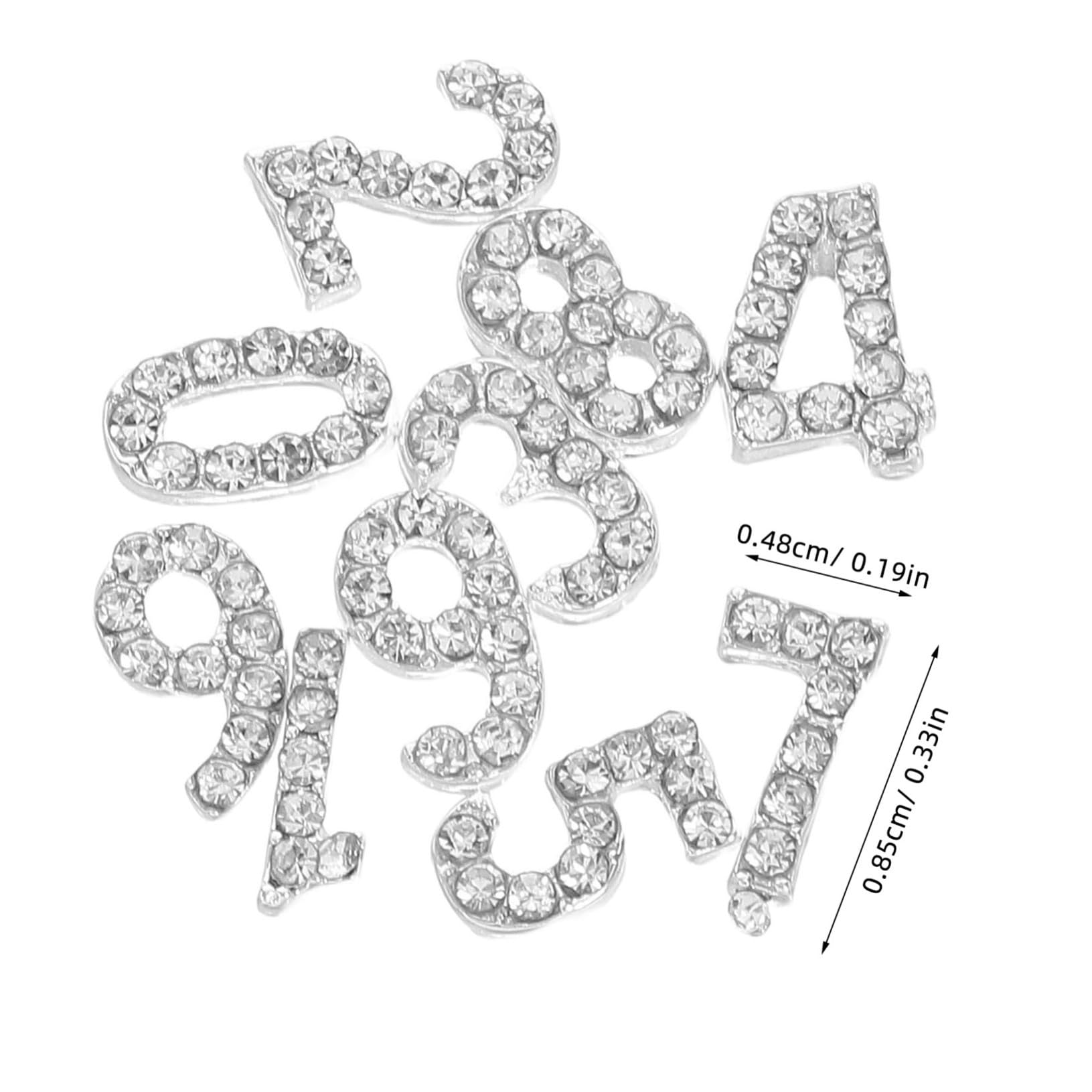 100 Pezzi Gioielli per unghie con Numeri in Cristalli Decorazioni Flatback per Manicure Gioielli Unici in Ferro Brillante per Nail Art Elegante e Resistente