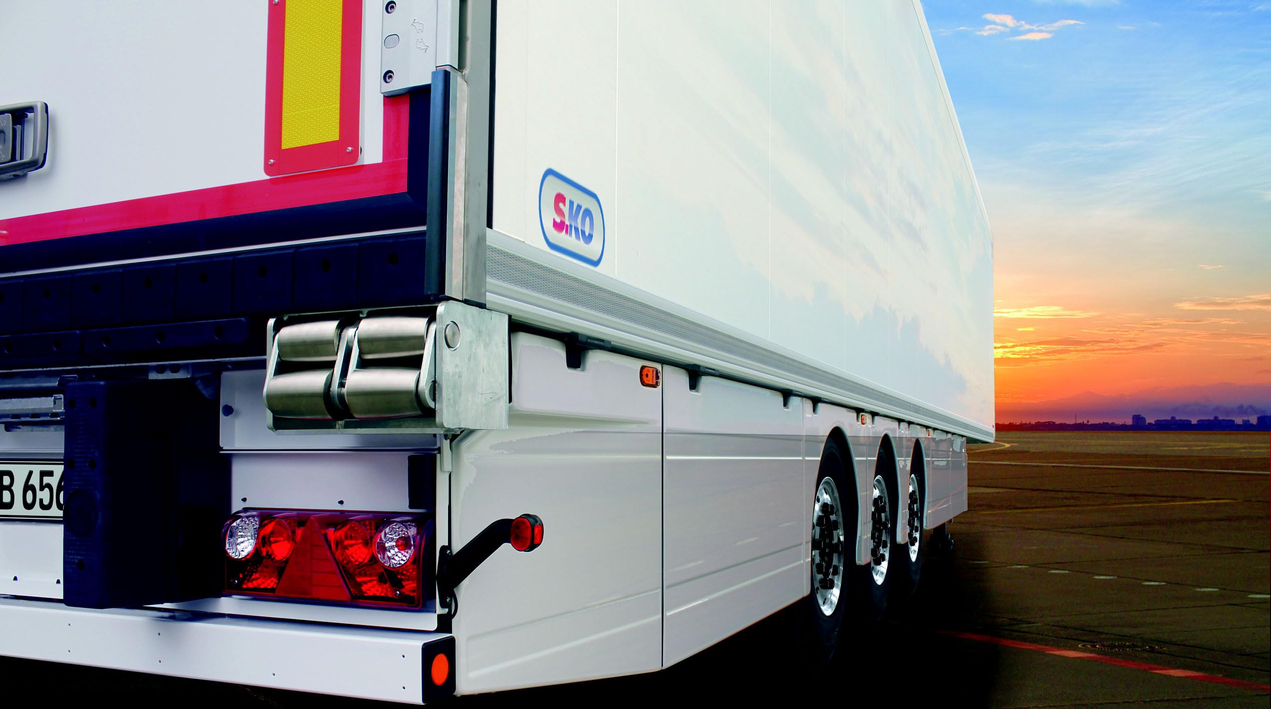 2 fanali posteriori posteriori posteriori sinistra destra compatibile con Schmitz Europoint 2 rimorchio camion certificato E