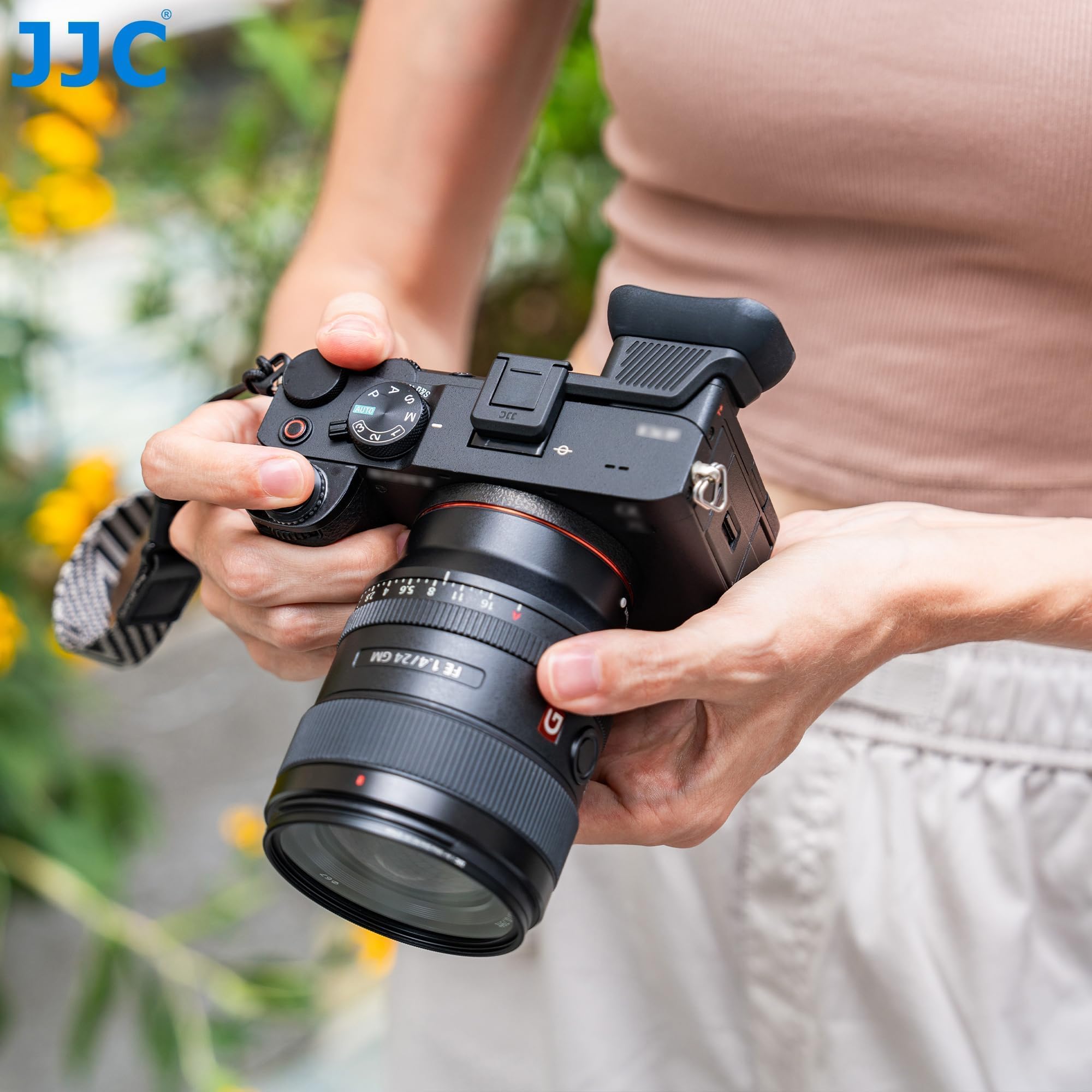 JJC Große Silikon Augenmuschel Okular mit Blitzschuhabdeckung für Sony A7CII A7CR ILCE-7CM2 ILCE-7CR (Ausgestattet und Gesichert mit Blitzschuh)