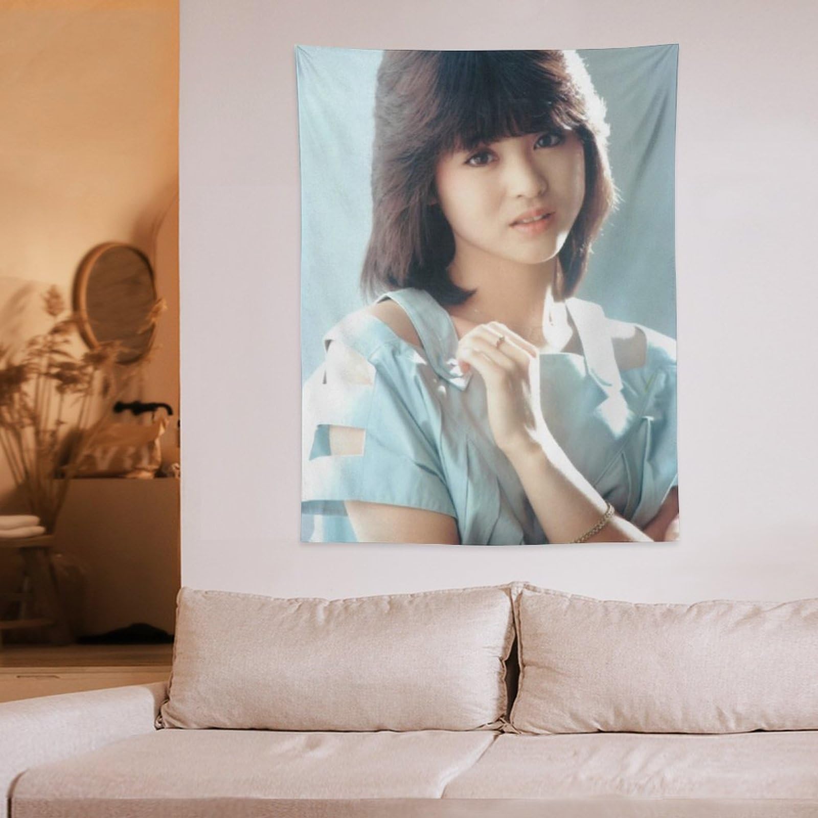 Amazon.co.jp: 松田聖子女優歌手可愛写真ポスター タペストリー アート 