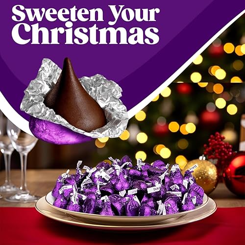 Miniatura 4 de Hershey's Kisses - Caramelos de chocolate negro ligeramente dulce envueltos individualmente en láminas moradas para una experiencia indulgente,
