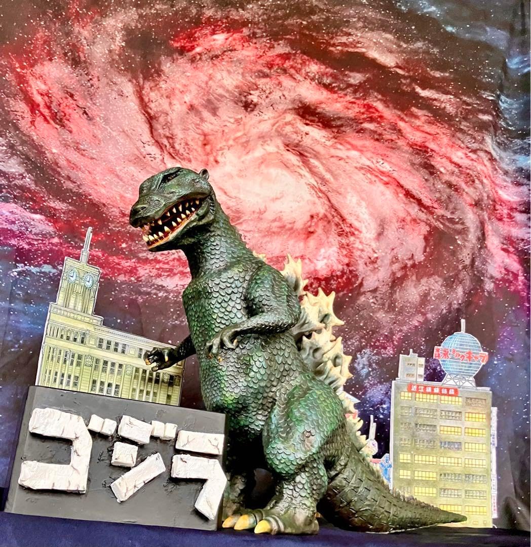 雛型ゴジラ検討用第一案（ウロコゴジラ）蓄光ポリレジンスタチュー