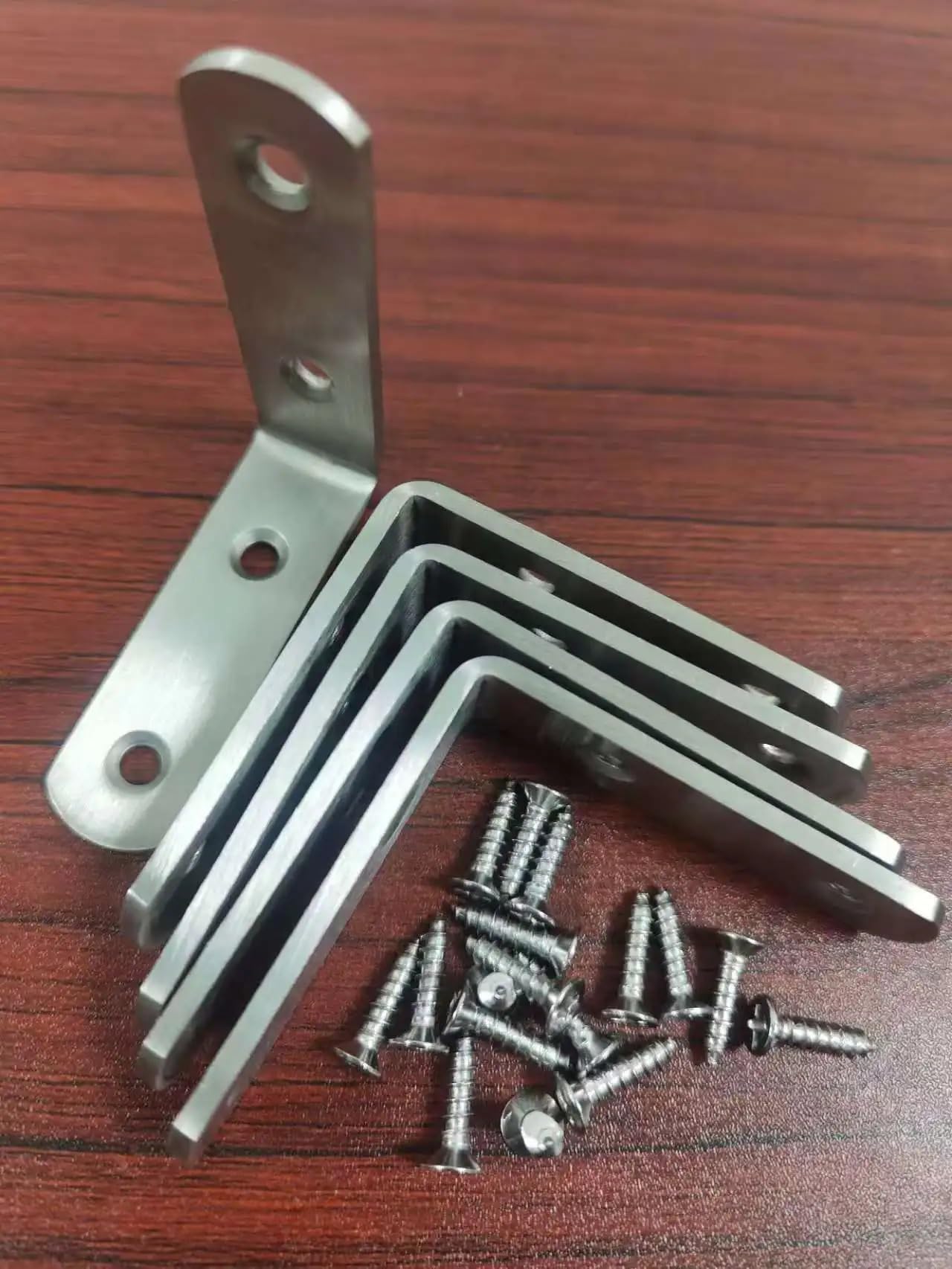 Staffe Angolari A Forma Di L Con Viti Connettori Ad Angolo Retto Da 90 Gradi for Scaffali Mobili In Legno Resistente Addensato 63x63x19mm