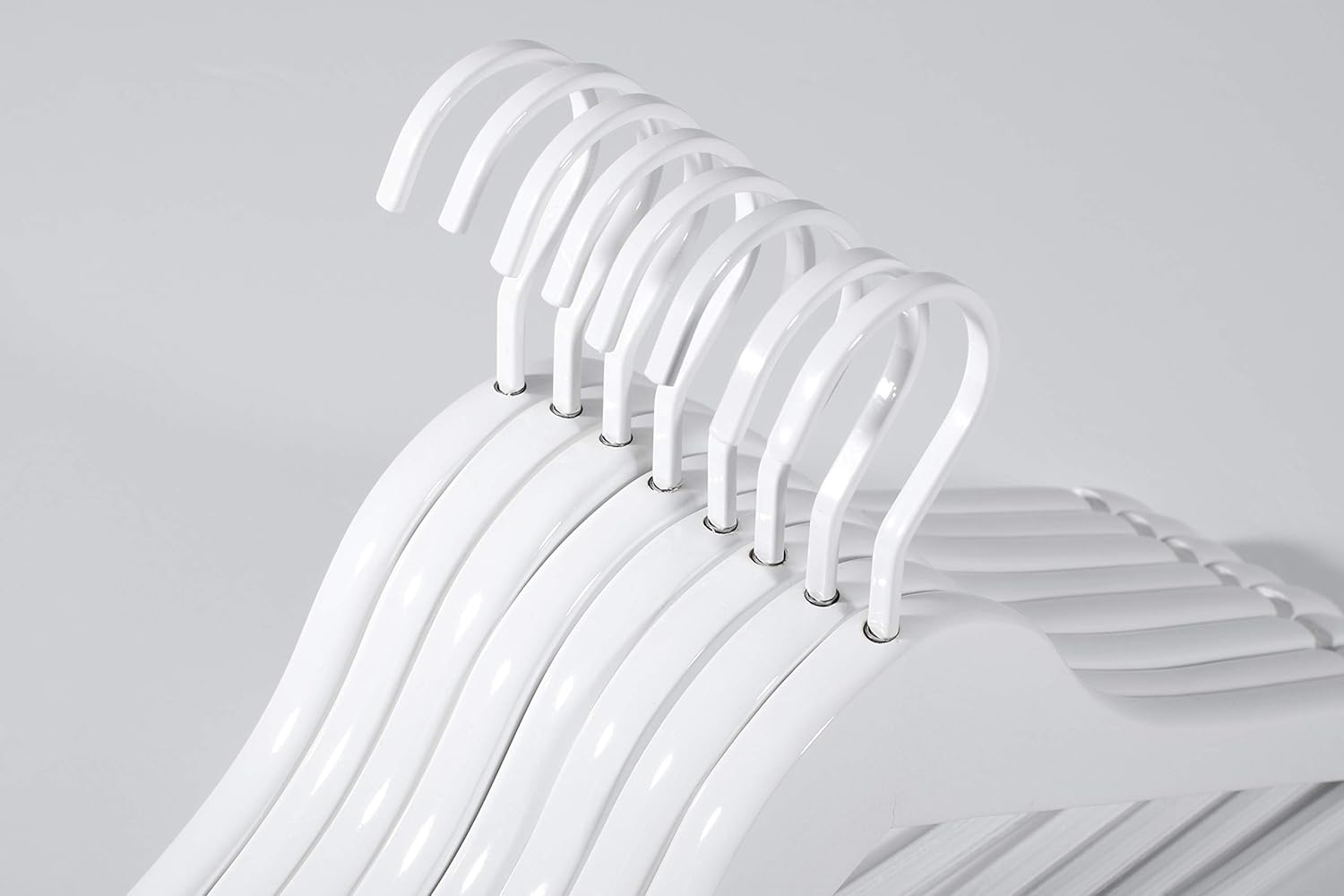 Buу 1 gеt 1 🔥 TOPIA HANGER All White Wooden Hangers, Solid Wood Suit Hangers with Extra Thick Hook and Non Slip Pants Bar, Heavy Duty Coat Hangers with Notches, Bridal Hangers for Shirts 16 Pack -CT01W