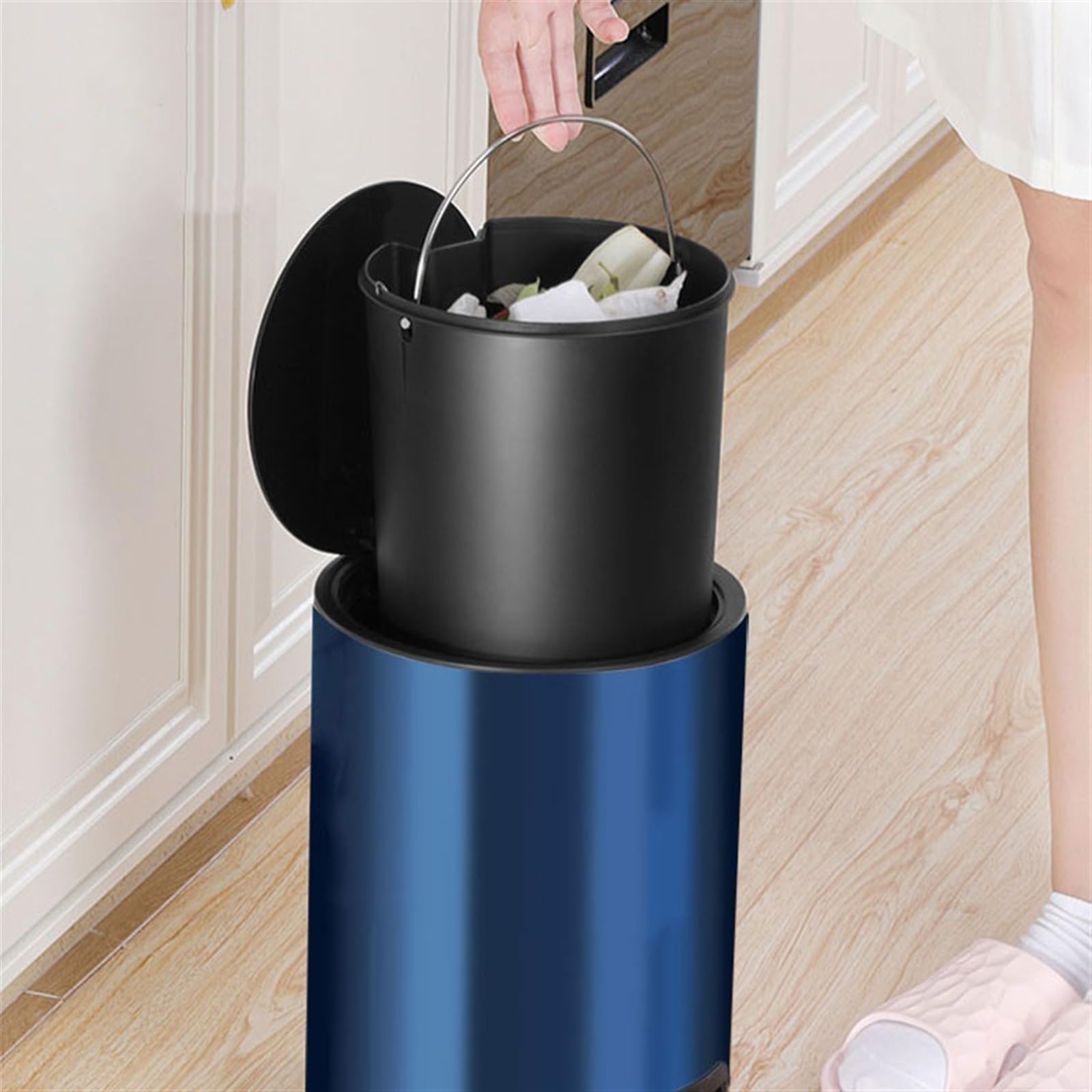 FEELIN Papelera Baño Cubo de Basura Cocina Cubo de basura con tapa, inodoro doméstico, sala de estar, cocina, baño, dormitorio, Pedal de gran capacidad de acero inoxidable Papelera Oficina(Color:D)