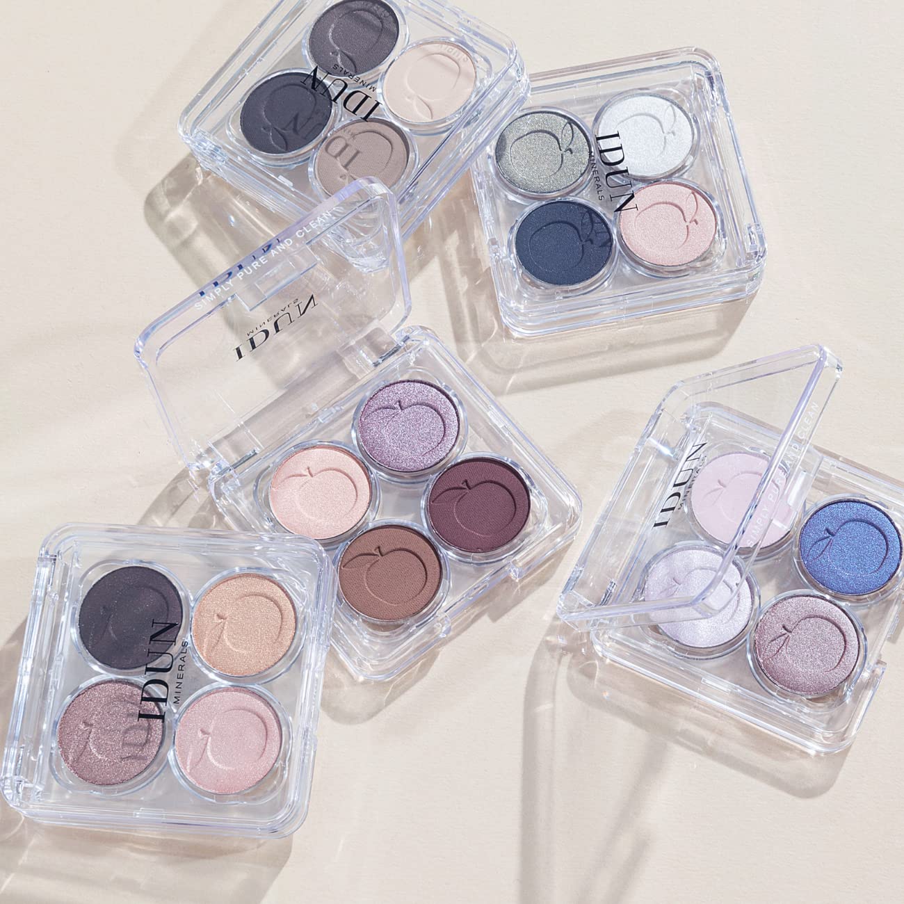 IDUN Minerals Eyeshadow Palette with Mirror - Lavendel - Swedish Vegan Eye Makeup - 4 Mineral Eyeshadow Shades of Brown, Purple - Each Color 0.03 oz 3