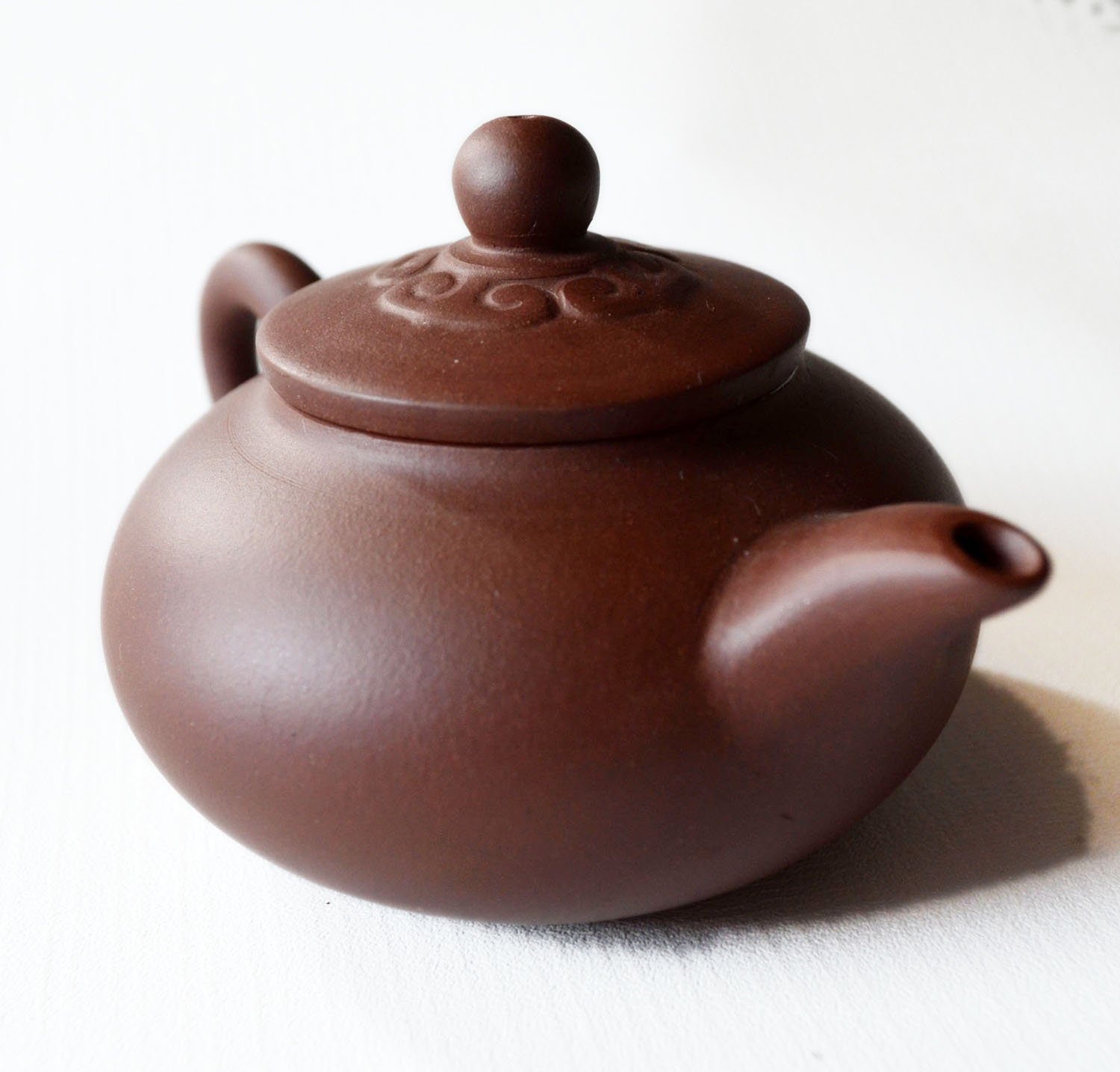 Teapot 5.5oz Chinese YiXing Clay Zisha 150ml Tea Pots Zini Shipiao Style Luck Cloud Lid