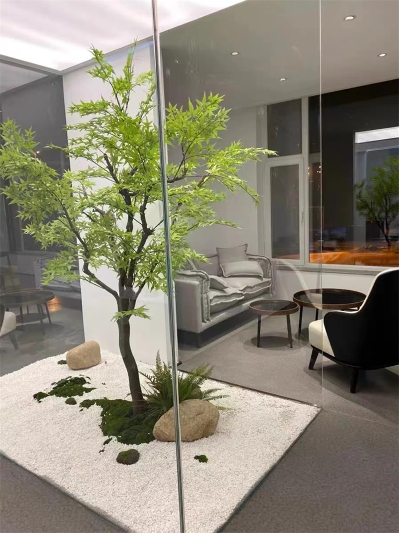Árbol artificial campana japonesa para decorar grandes ventanales de madera 8