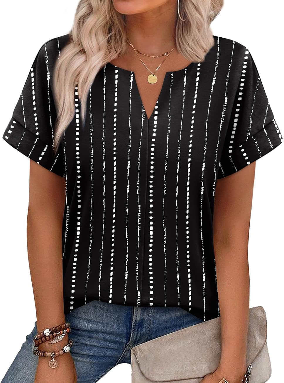 WIHOLL Womens Summer Tops 2026 Short Sleeve V Neck T Shirts Fashion Beach Vacation Clothes Business Casual Outfits