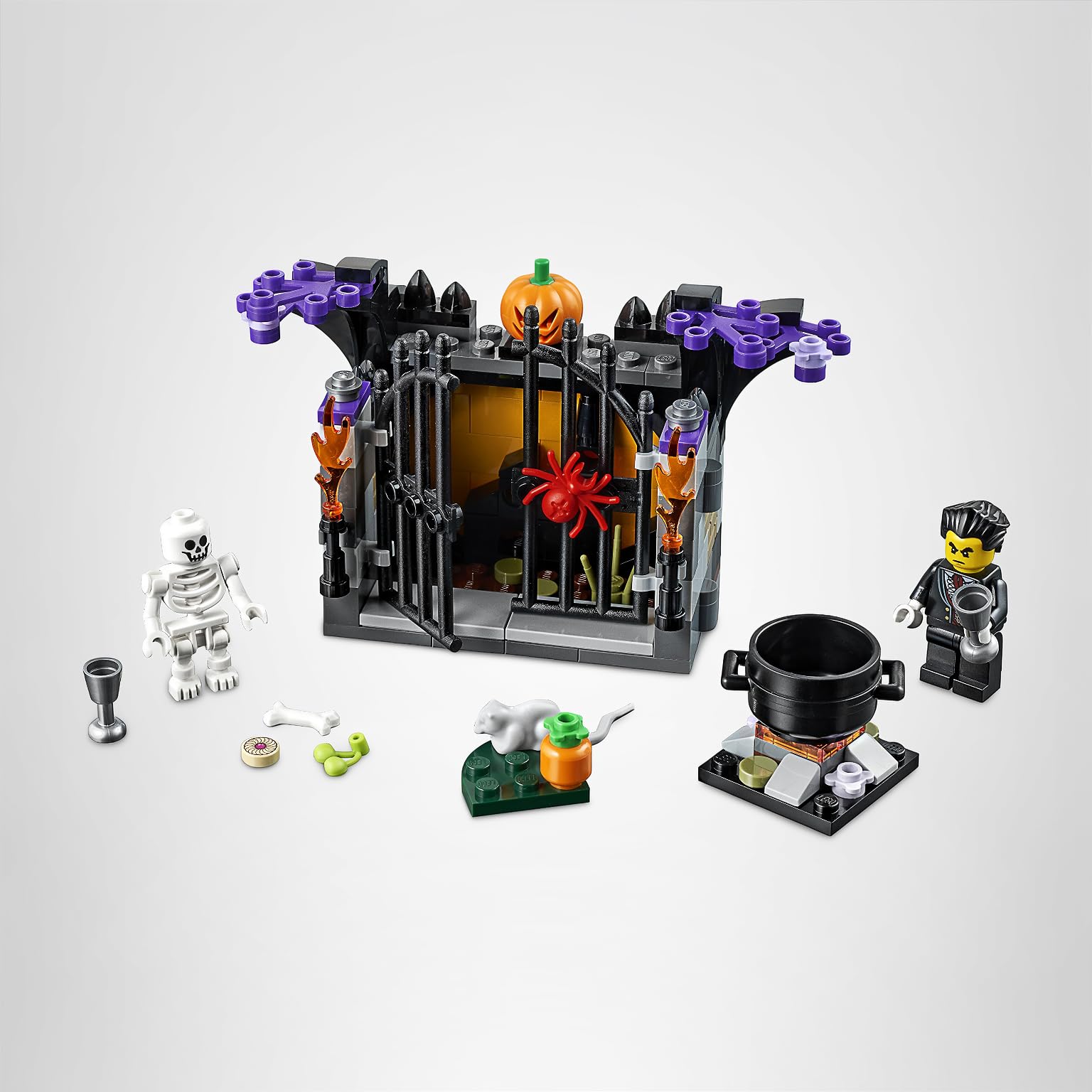 Amazon.com: LEGO Holiday 6175449 Halloween Haunt 40260, Multi