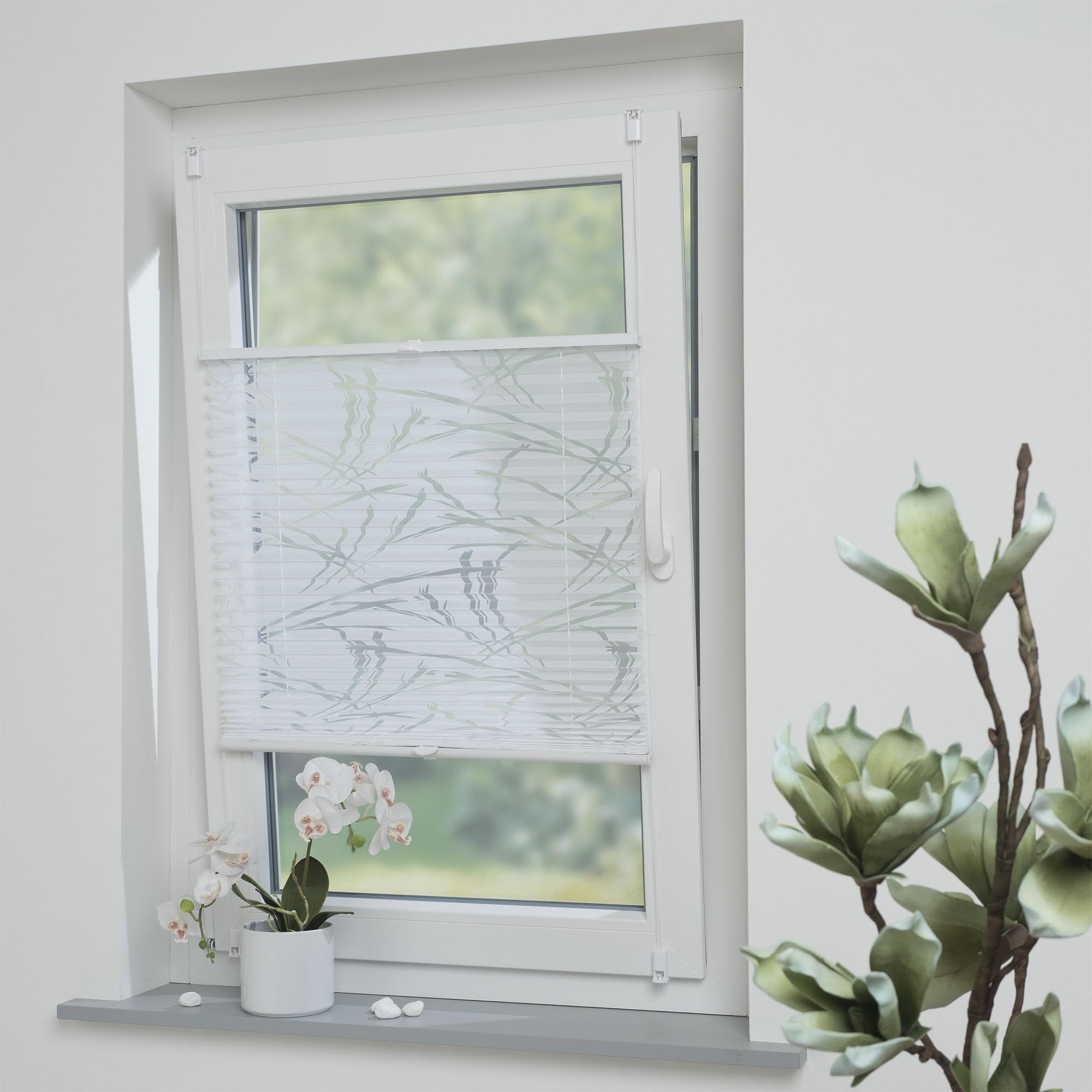 Plissee mit ausgebranntem Motiv Lines, halbtransparent, ohne Bohren oder Schrauben, inkl. Klemmträger, Breite: 70 cm/Länge: 130 cm, Farbe: weiß