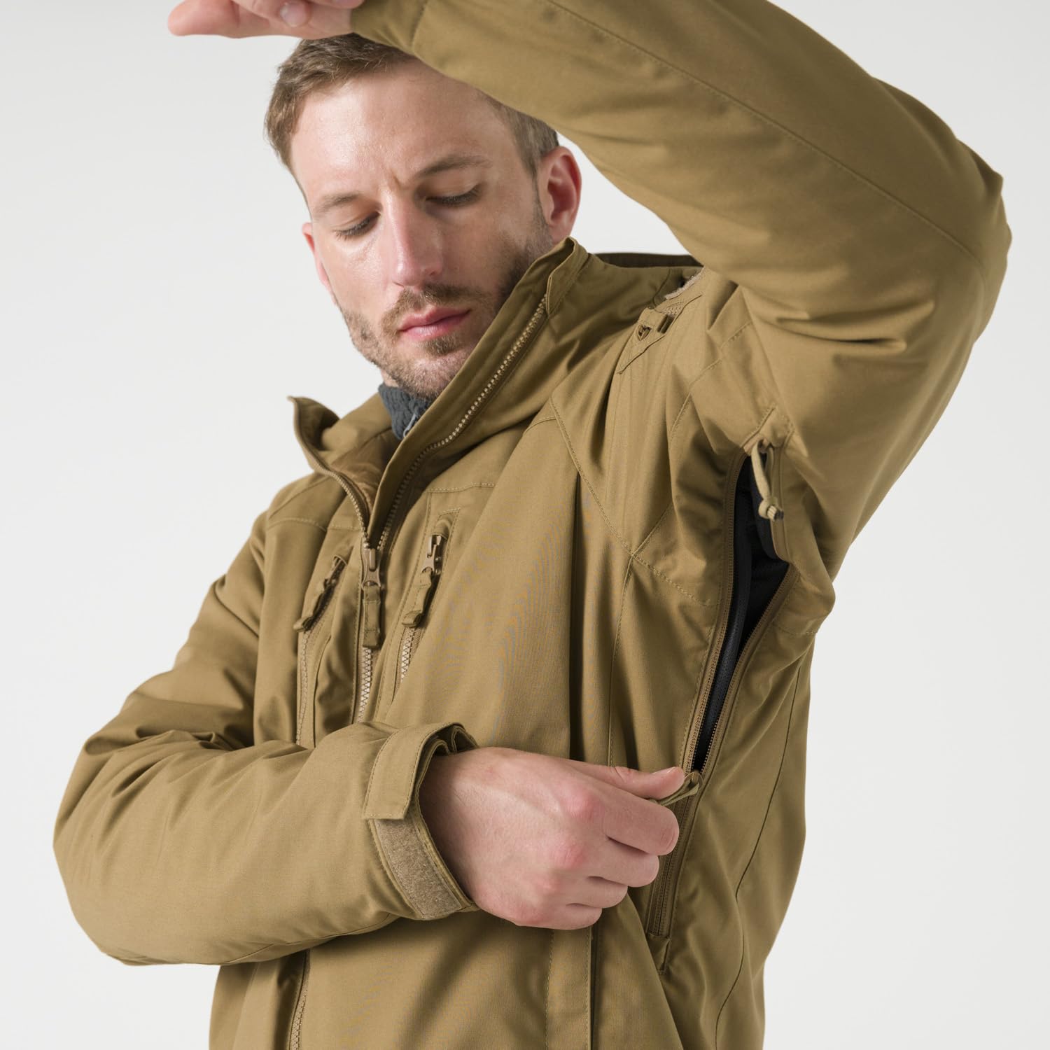 Helikon-Tex Winter Yukon Herren Tactical Jacke - Robuste Bushcraft Winterjacke - Climashield Isolierung - 8 Taschen