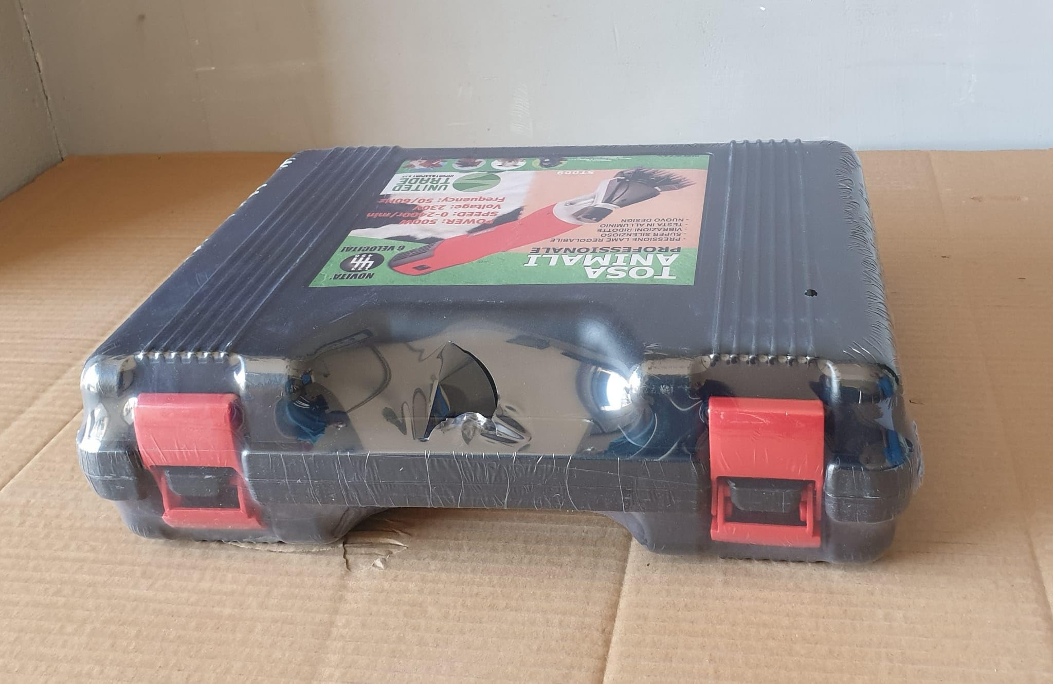 UNITED TRADE Tosapecore professionale per pecore 500W con 6 livelli di velocità completa di valigetta