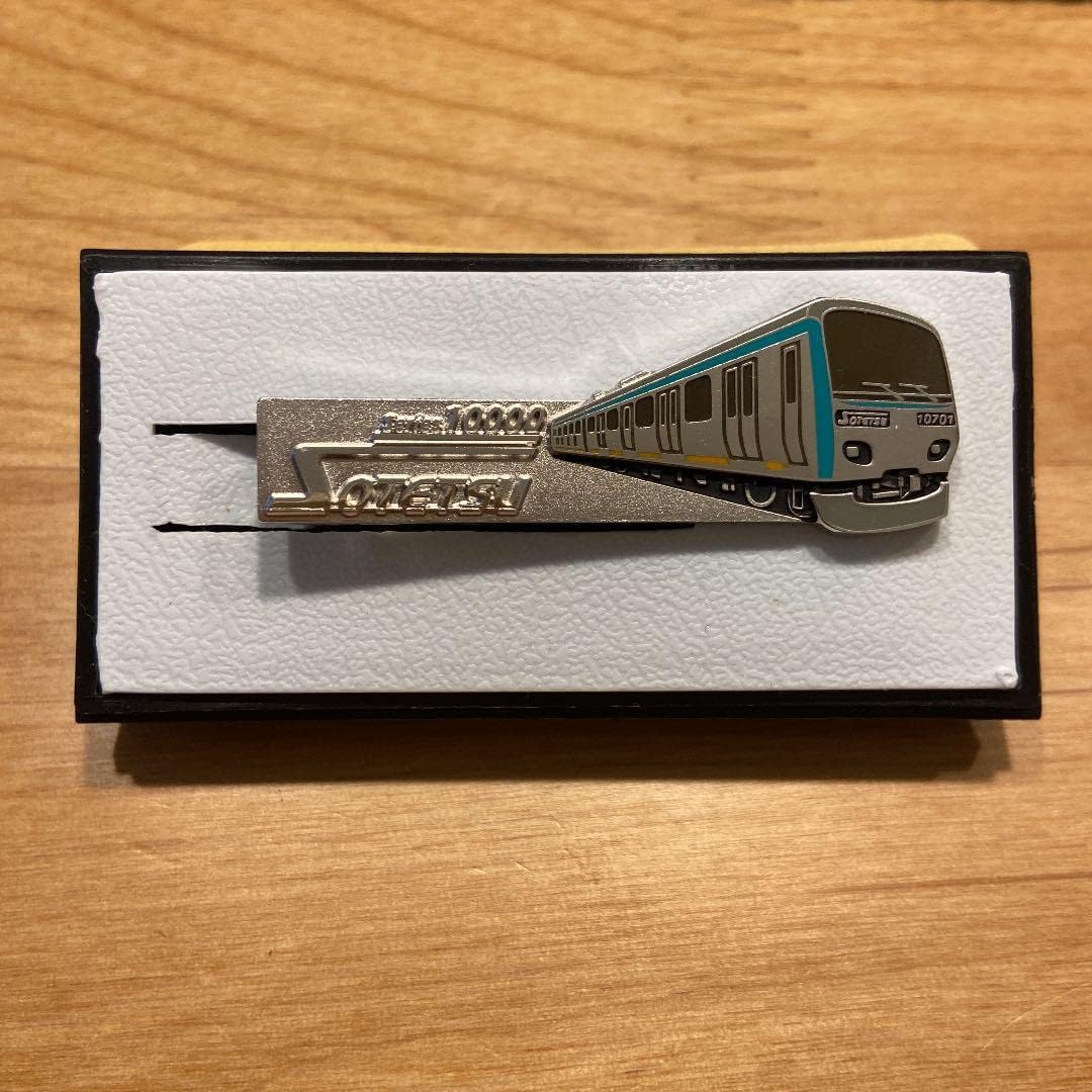 相鉄9000系ネクタイピン 驚きの値段 funleucemialinfoma.org