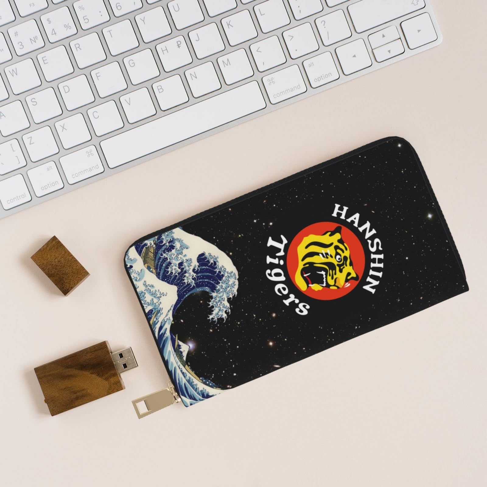 Amazon.co.jp: 財布 阪神タイガース 長財布 レザー ながざいふ 小銭