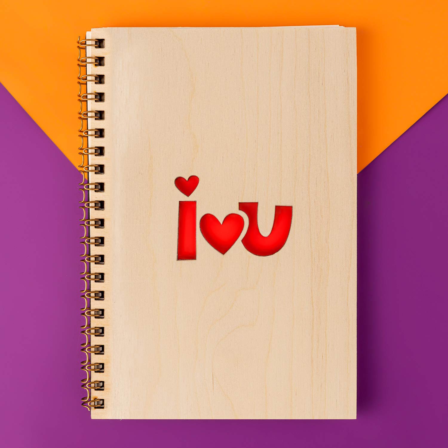 Hediyesepeti I Love You Minimal Tasarımlı Ahşap Kapaklı Defter 12x18 cm