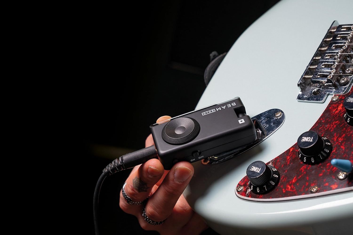 Blackstar Beam Solo connected to an electric guitar