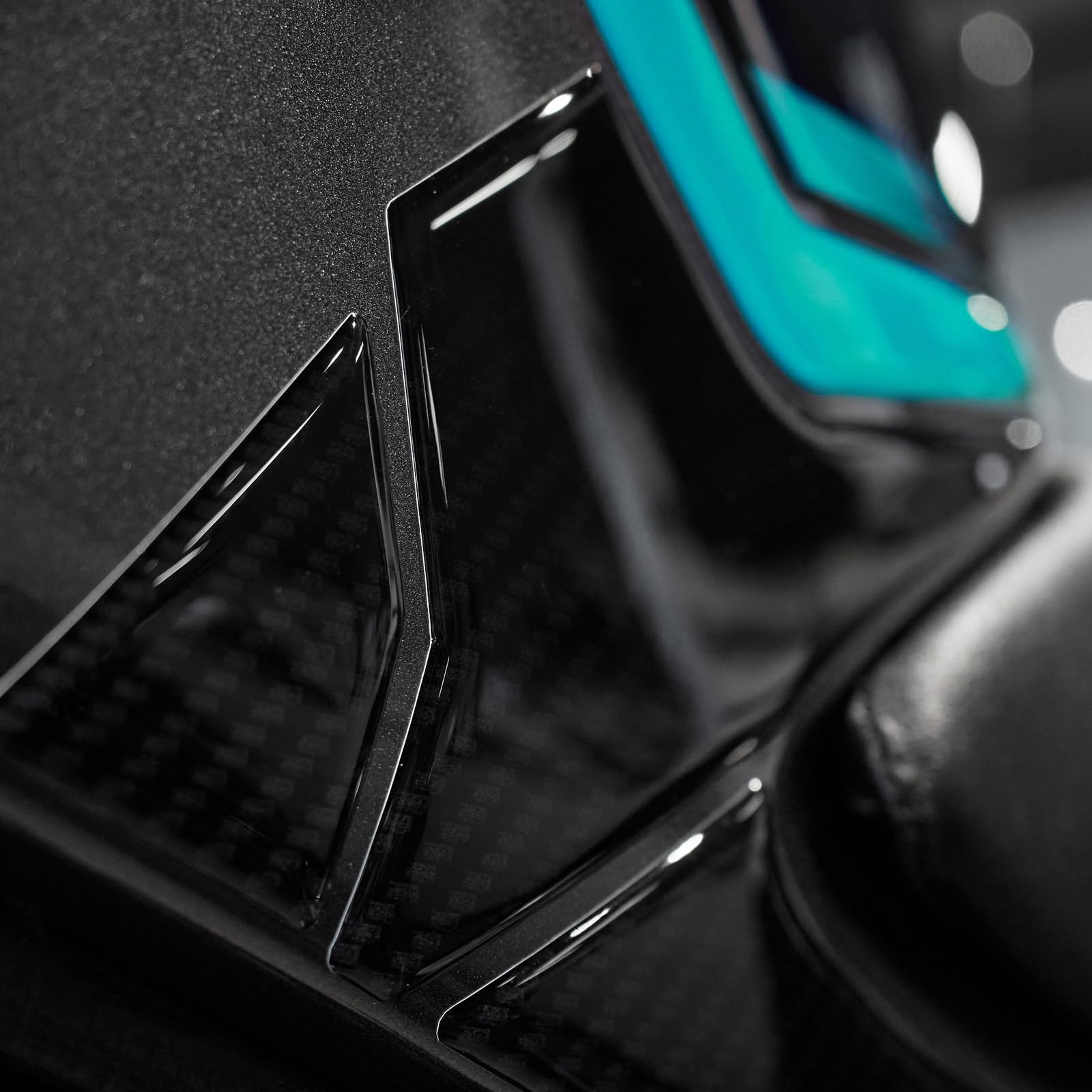 Resin Bike naklejki moto kompatybilne z Yamaha MT-09 2024 Midnight Cyan. Ochrona korka zbiornika paliwa przed uderzeniami i zadrapaniami. żywiczne naklejki z efektem 3D, wyprodukowane we Włoszech