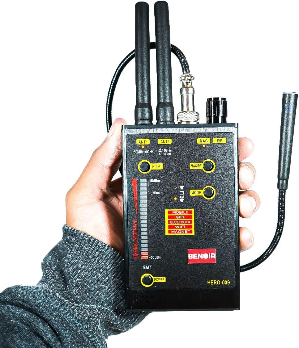 Rilevatore Professionale di Microspie, Telecamere Nascoste e GPS - Dispositivo Portatile Avanzato con Alta Sensibilità per Rilevare Segnali Wireless OCCULTATE in auto e a NOLEGGIO (BENOIR HERO 09)