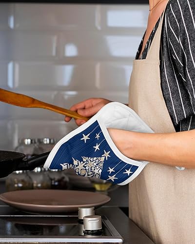 Miniatura 5 de Juego de 2 soportes para ollas de Navidad para cocina, antideslizantes y aislantes de calor, juego de agarraderas de tela de toalla con bolsillo,