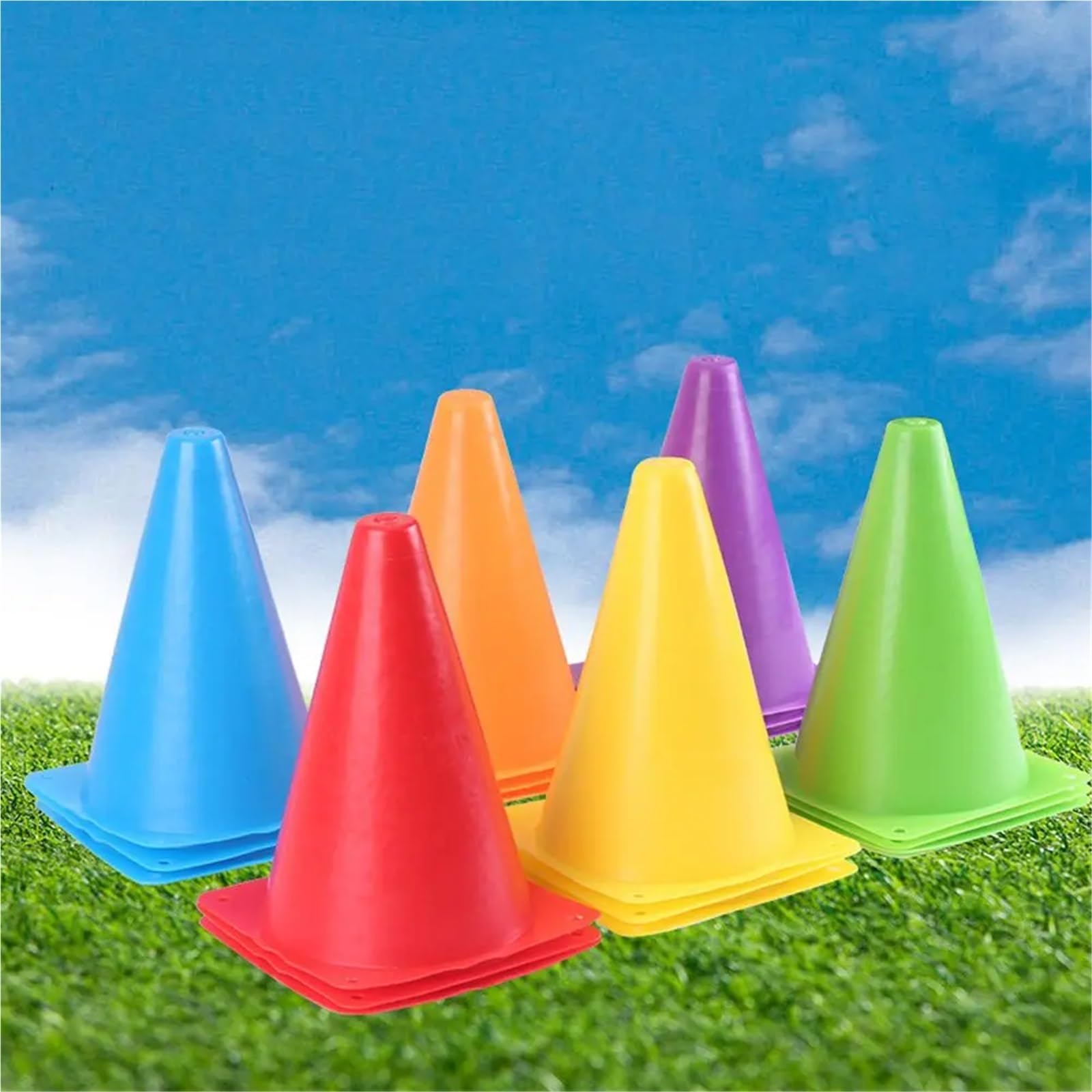 Plastikowe stożki sportowe 10 szt. Trening piłki nożnej Sprzęt do ćwiczeń na łyżwach Marker jazdy Piłka nożna Gry halowe świeżym powietrzu(Yellow-18cm)