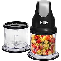 Ninja Express Chop Mini tritatutto per verdure ed erbe aromatiche, Trita, sminuzza e frulla per creare salse, intingoli, puree e zuppe, tritaverdure, Nero, NJ1002EUBK