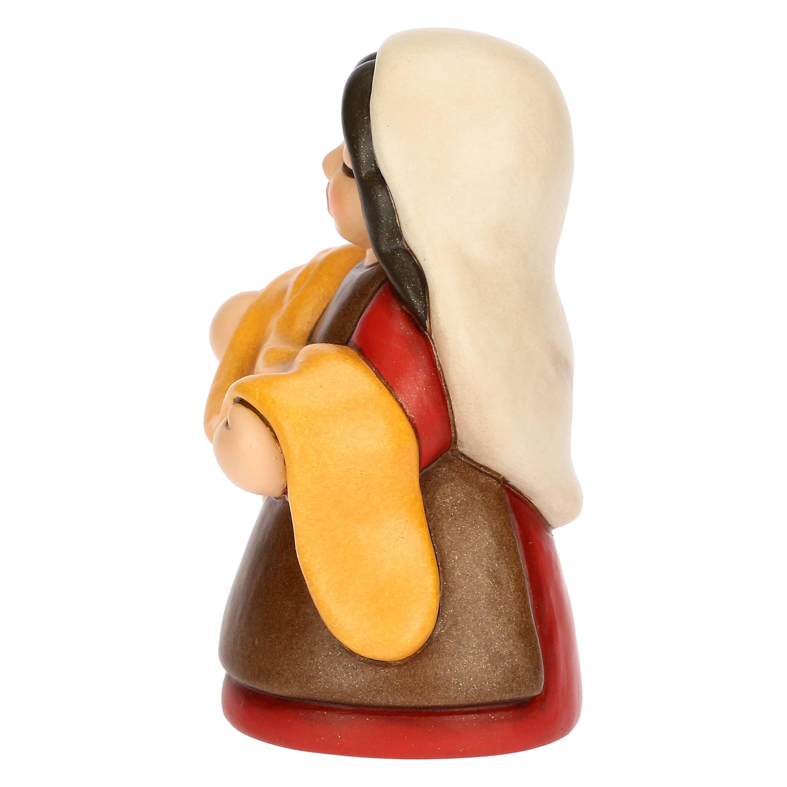 THUN, Venditrice di Stoffe Rossa in Ceramica di Alta Qualità, Collezione Presepe Classico, Statuine per Presepe di Natale da Collezione, 5,4 x 4,3 x 7,9 cm
