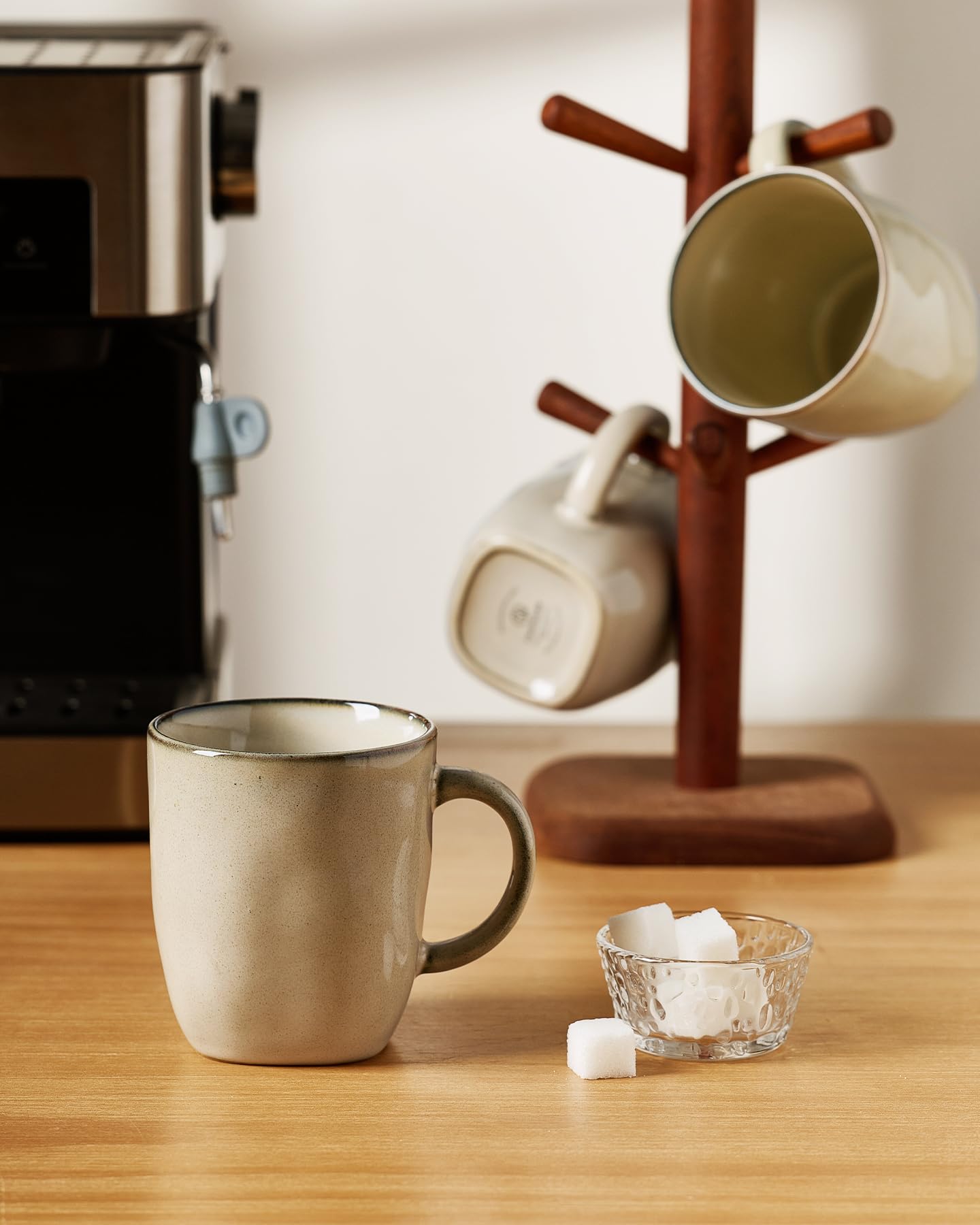 famiware Kaffeebecher-Set, quadratisch, 370 ml, Kaffeetassen-Set mit Griff, für Kakao, Milch, heiße Schokolade, Tee, Wasser, Steingut, Tassen für Küche, mikrowellen- und spülmaschinenfest, Hellkhaki