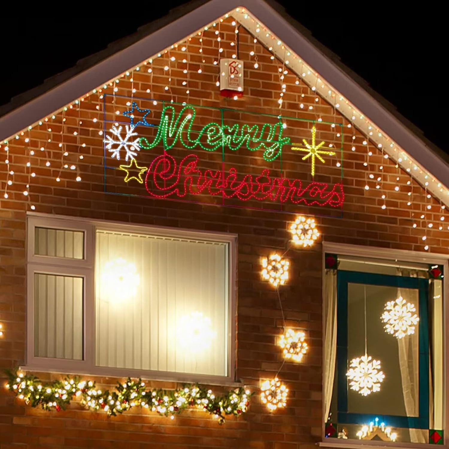 LAMPHOME [Extra Large 94.5"x41" Twinkle 1080LED Merry Christmas Motif Super-Bright Multi LEDs Outdoor Christmas Decoration with 11 Functions and Timer Waterproof for Outdoor Home Party Wall Hanging