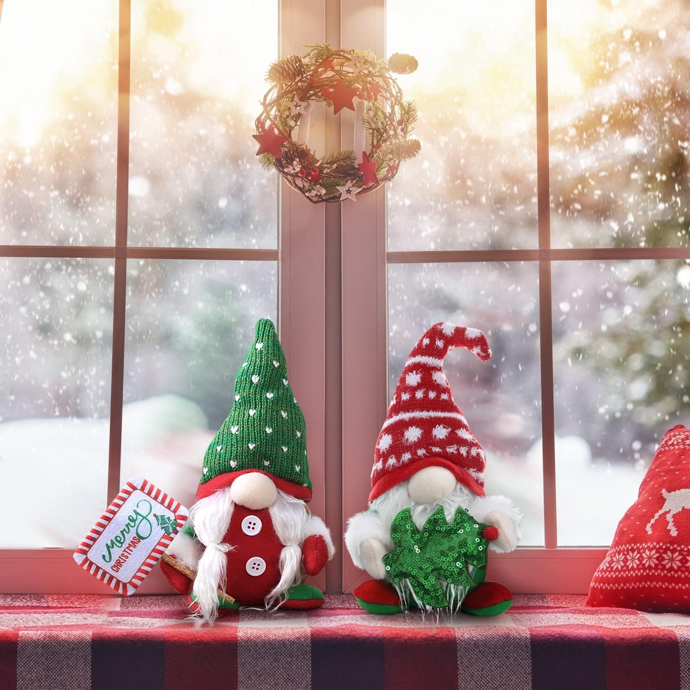 2 Pack Christmas Gnomes Plush Decorations Mr and Mrs Xmas Gnomes, Handmade Tomte Swedish Scandinavian Gnome with Xmas Tree and Merry Christmas Sign Home Tray Table Decor, Red Green
