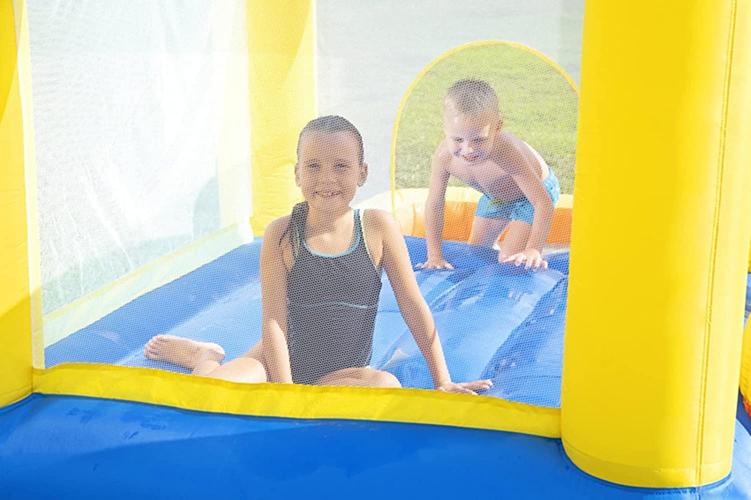 nadmuchiwany zamek, Przestronny dmuchany domek do skakania Rozrywka Dmuchany zamek Pistolety na wodę Splash Pool Zjeżdżalnia wodna Domek zabaw świeżym powietrzu