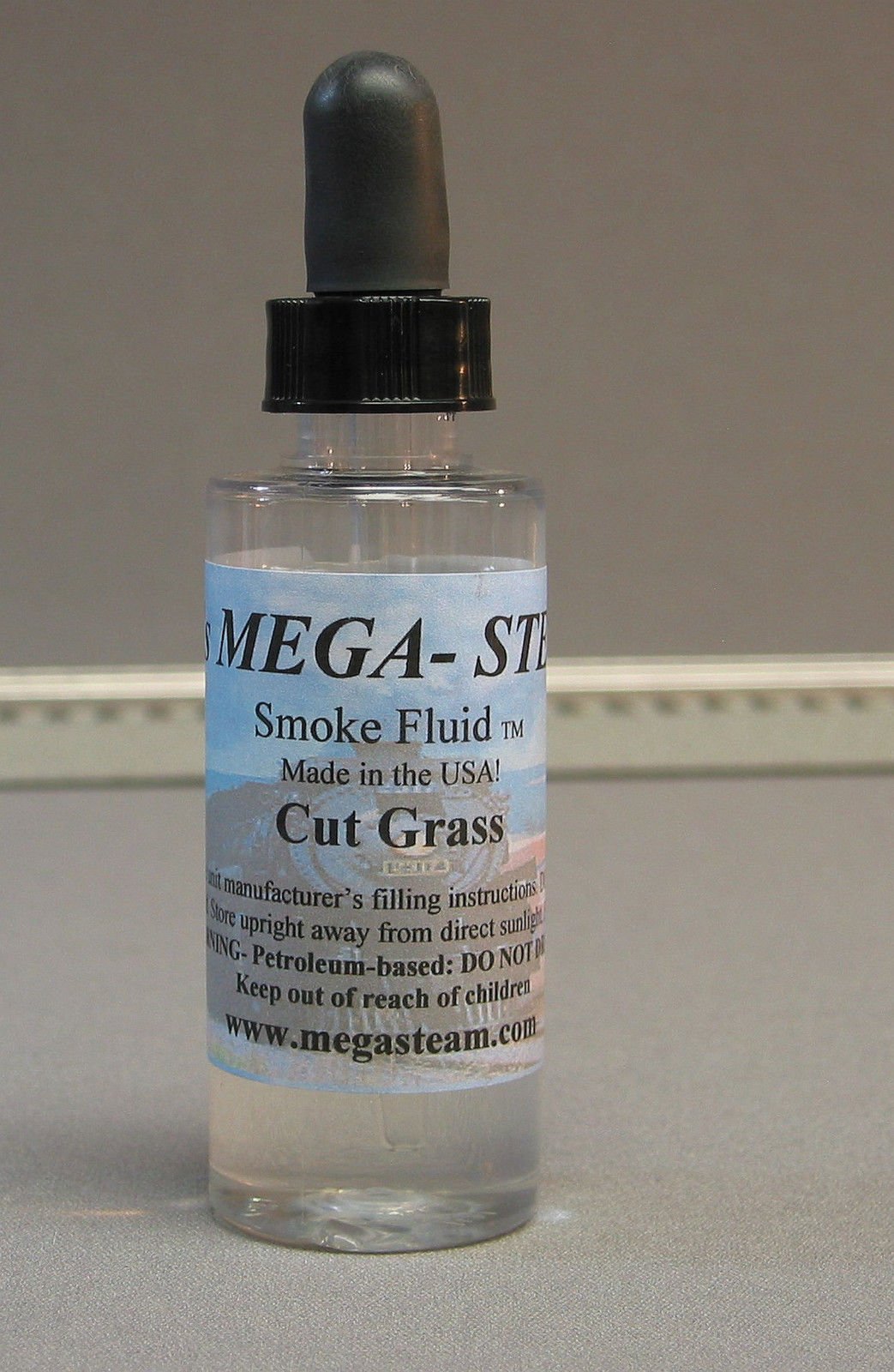Cut Grass Scented Smoke Fluid