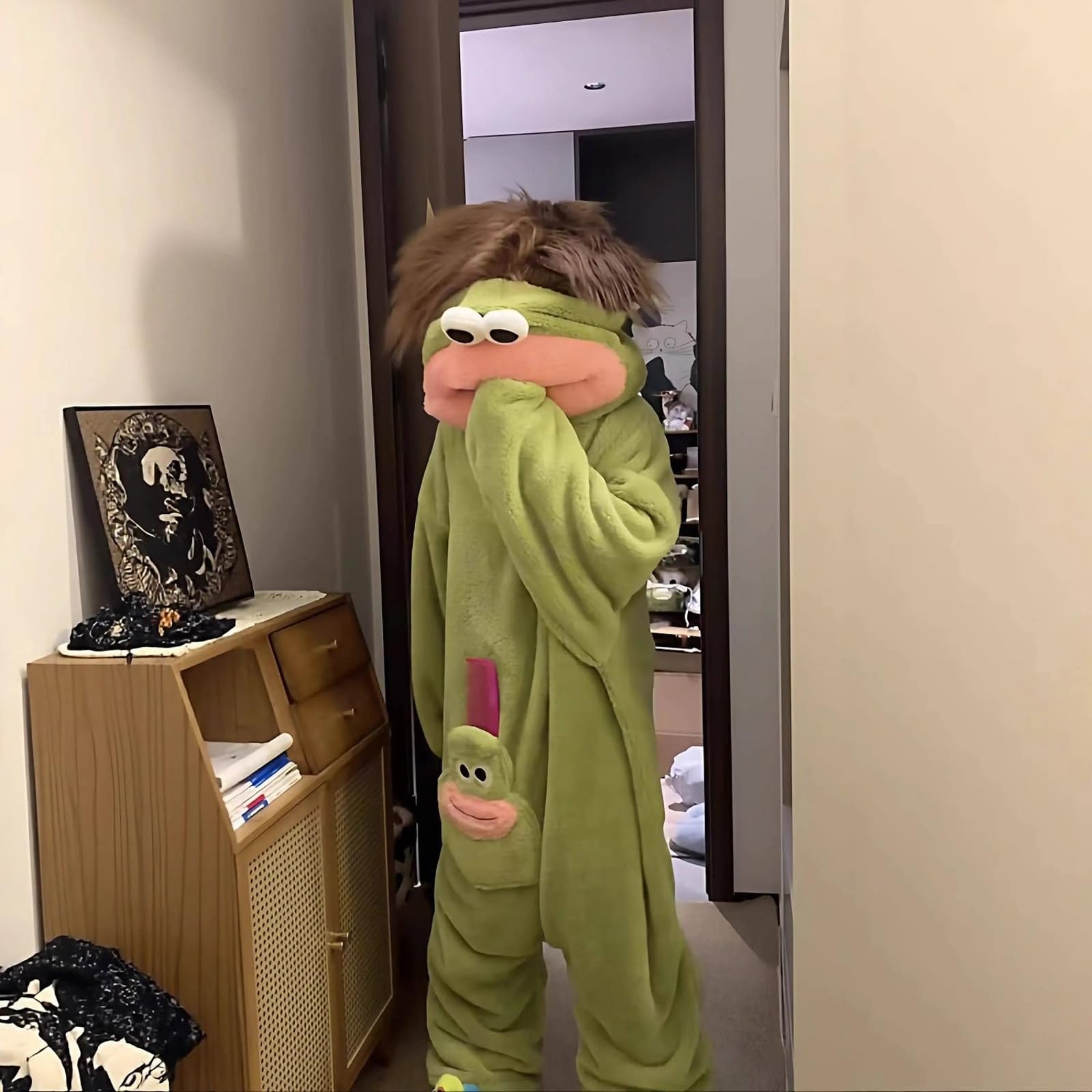 Generisch Silly Onesie, Lustiger grüner Monster-Hoodie aus Fleece, kuscheliger Ultraweicher Einteiler für Zuhause Damen Herren Pyjama Funny Schlafanzug Cosplay Jumpsuit Karneval