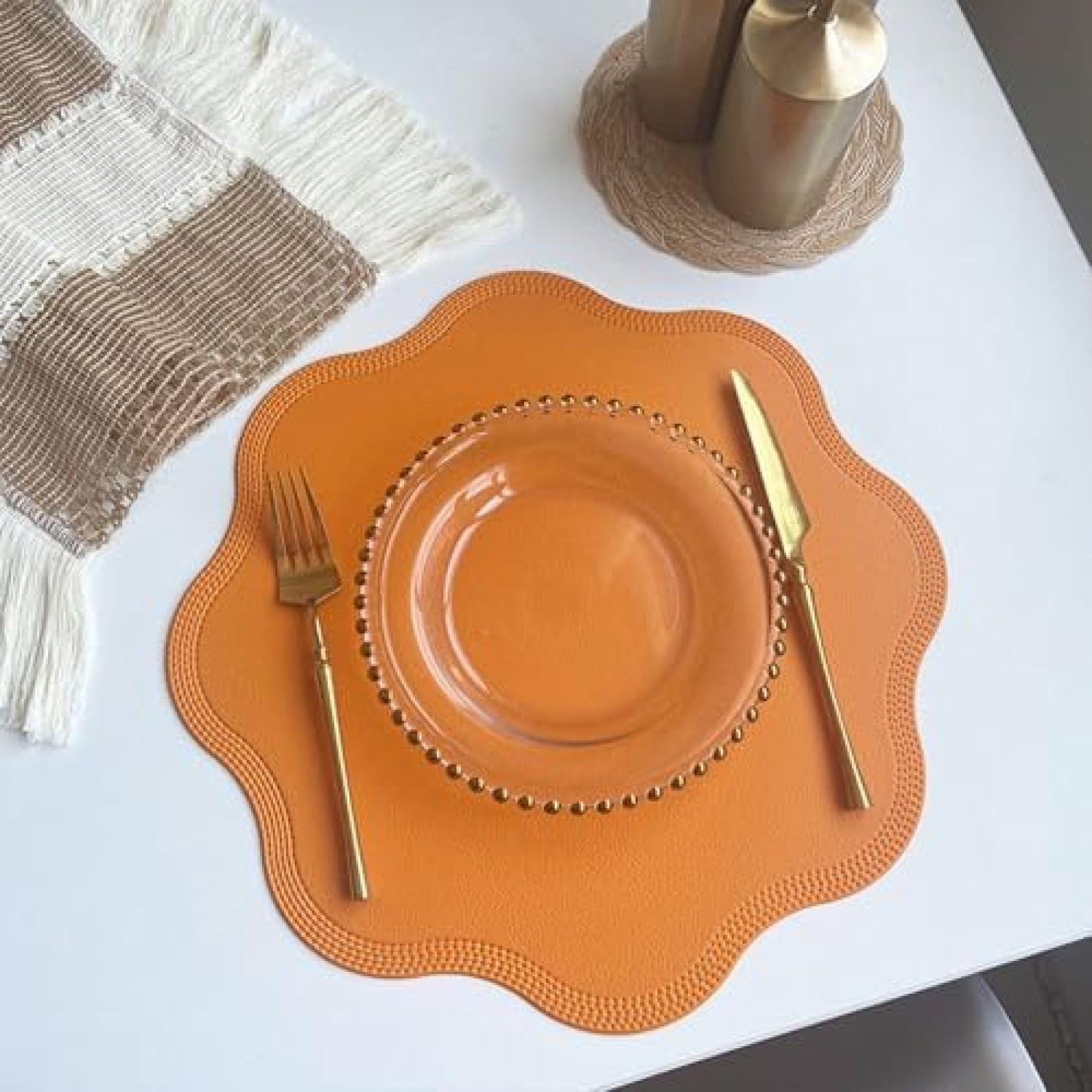 Set de table rond 4 personnes en cuir PVC lavable motif floral orange de vacances
