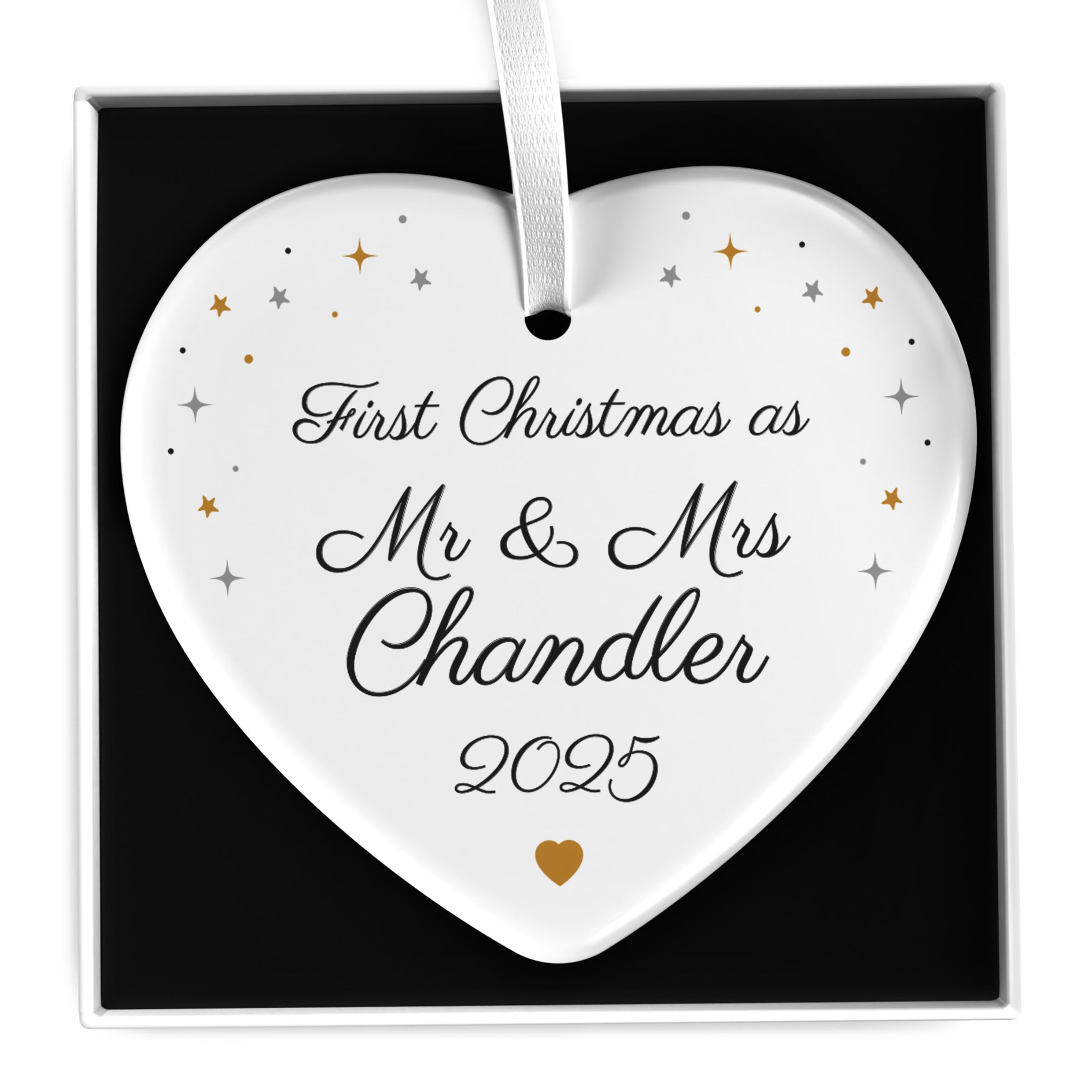 First Christmas As Mr and Mrs Ornament, Personalised 1st Xmas Married Ceramic Tree Bauble, 1st Wedding Gifts Keepsake For Husband and Wife With Gift Box