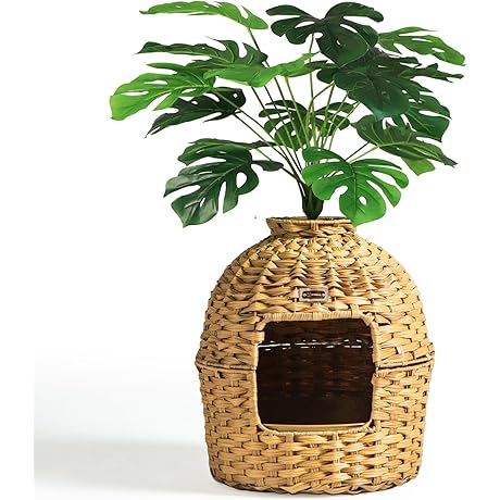 Hidden Plant Haven: Cat Litter Box Furniture with an Artificial Greenery Disguise
