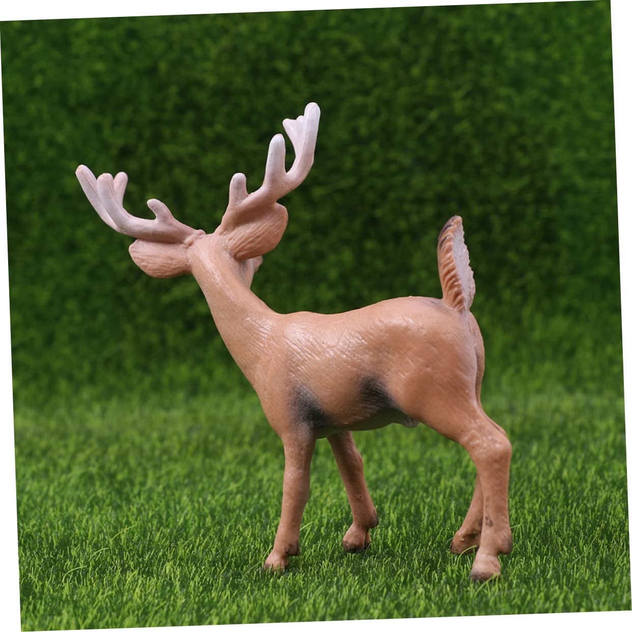 MAGICLULU Lot De 3 Figurines De Cerf De Noël en Plastique Uniques Modèle De Renne Décoration Miniature pour La Maison pour Garçons Et Filles 4 Pièces X 3