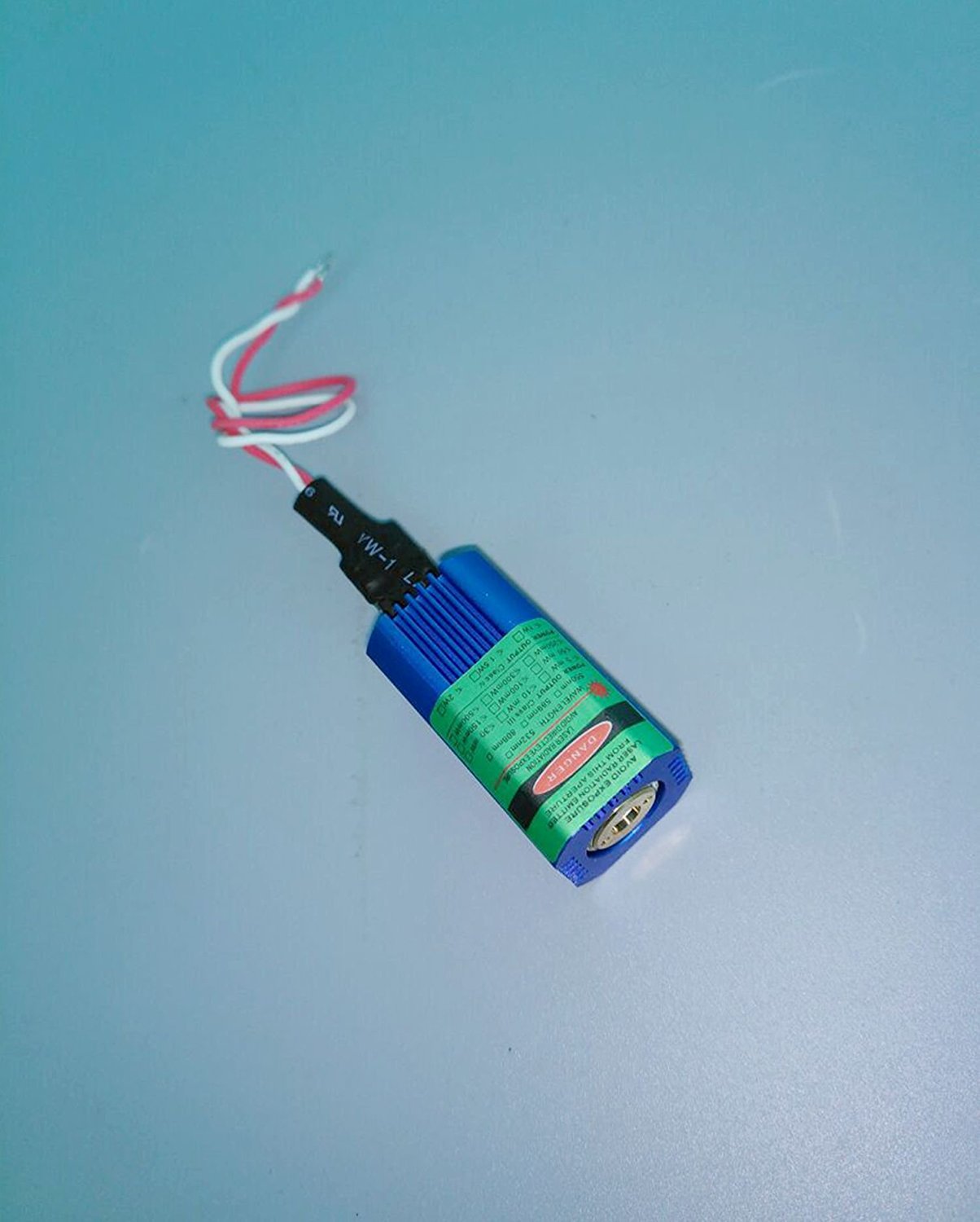 12V 532nm 50mW Fokussierbares grünes Punkt-Laser-Modul w/Heatsink
