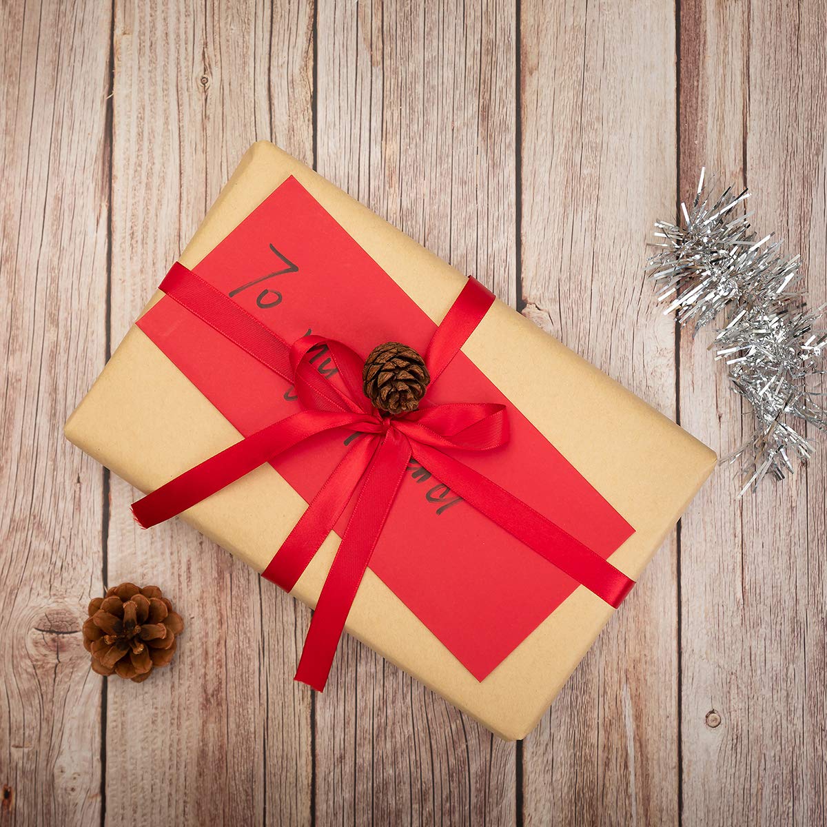 Paquete de 100 sobres de Navidad de color rojo y verde autoadhesivos para tarjetas de felicitación, tarjetas de felicitación, invitaciones, notas de negocios (4 1/8 x 9 1/2 pulgadas)