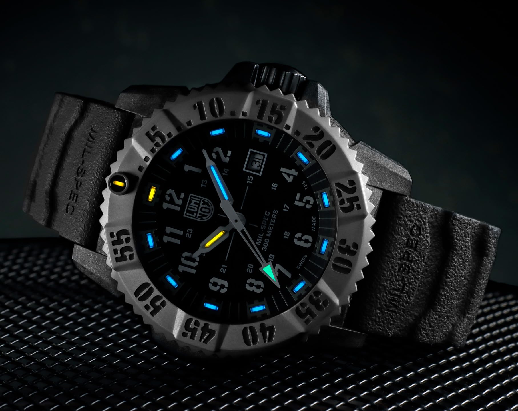 Luminox Reloj analógico de Cuarzo Suizo para Hombre con Correa de Goma XL.3351.1. Set, Negro, Correa