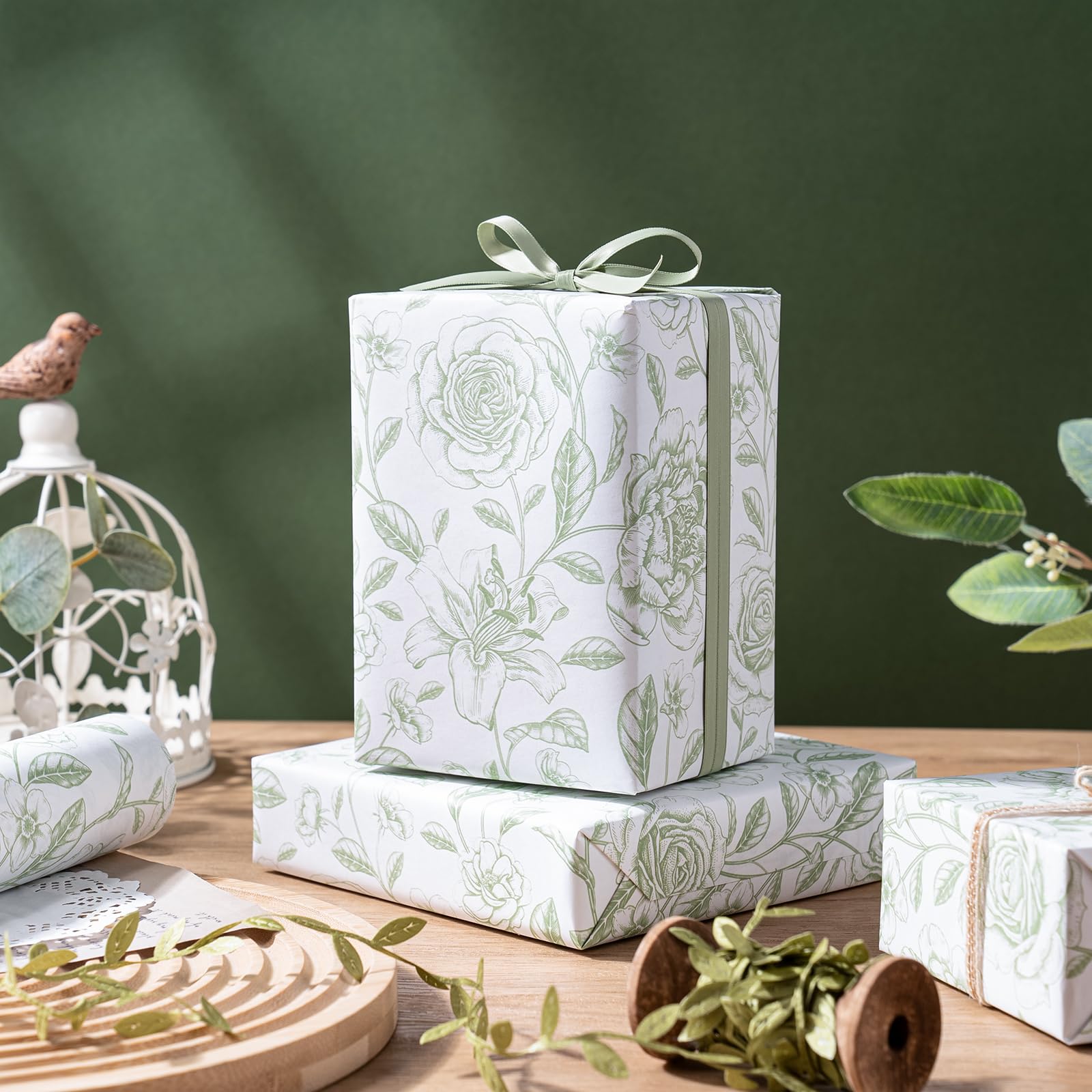 WRAPAHOLIC Rollo de papel de regalo floral de estraza, mini rollo, 17 pulgadas x 33 pies, diseño floral verde Toile vintage para cumpleaños, despedida de soltera, boda, baby shower
