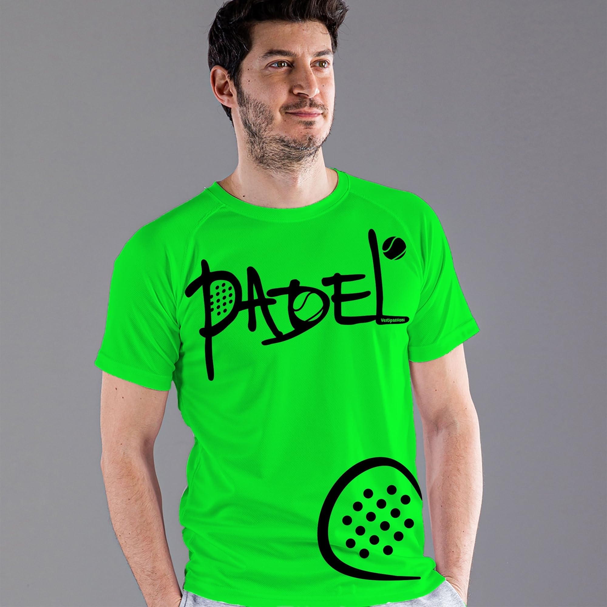 Completo Padel Uomo Personalizzabile Traspirante composto da Maglia e Pantaloncini Con Tasche, Abbigliamento Padel Made In Italy
