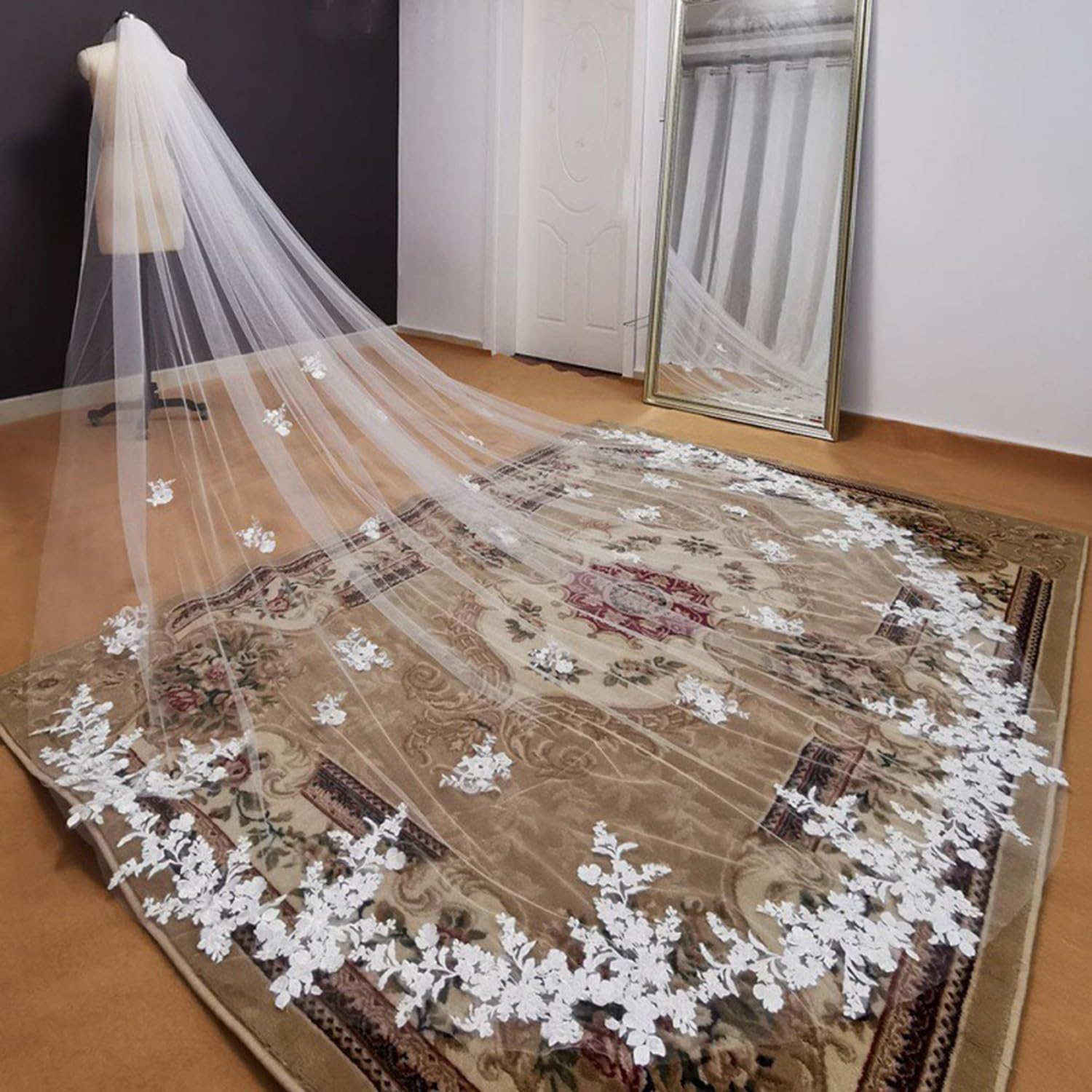 Schleier Braut Brautschleier Kathedralschleier Mit Spitzenapplikationen, Weicher Tüllschleier, Hochzeitsaccessoires Für Die Braut, Langer Tüllschleier Zur Hochzeit