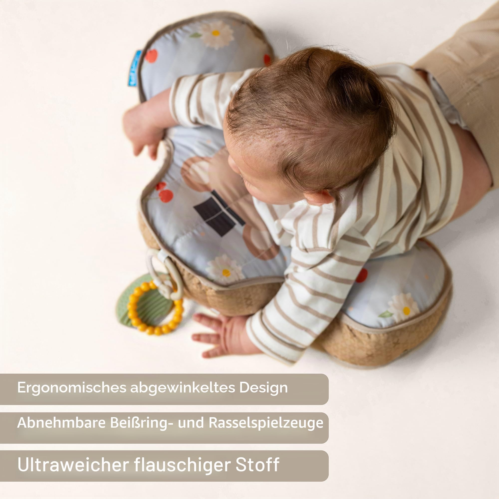 Tummy Time Babykissen Bär – Bauchmuskelkissen mit 2 abnehmbaren Spielzeugen – Entwicklung der motorischen Fähigkeiten und Nackenmuskeln – ab der Geburt – 40 x 27 x 11 cm – 13715