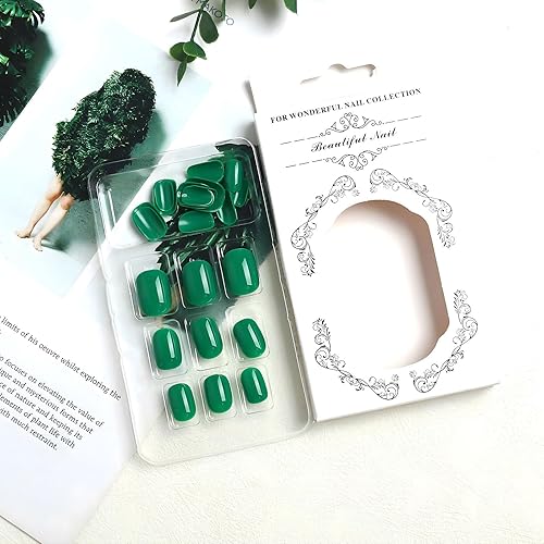 Miniatura 9 de Uñas postizas cortas cuadradas para el día de San Patricio, uñas postizas verdes brillantes, uñas acrílicas de cobertura completa, uñas adhesivas